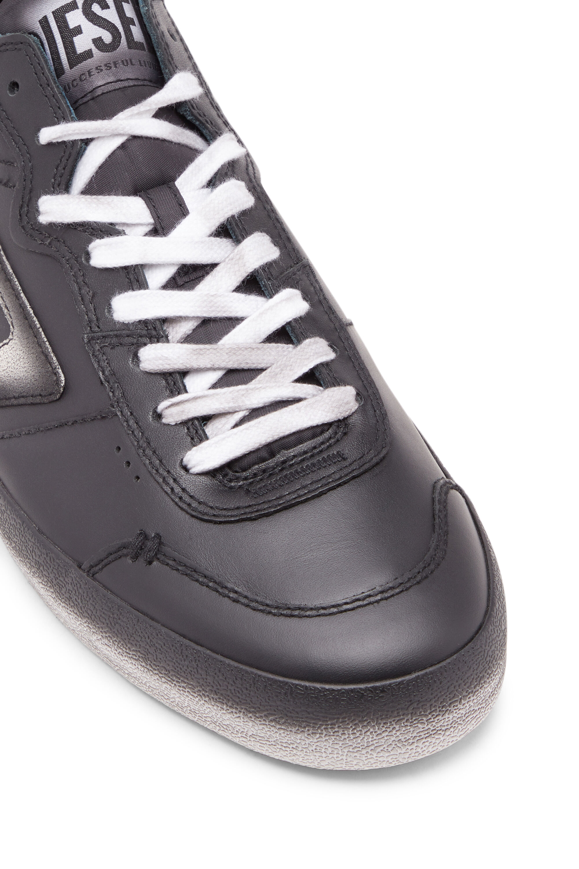 Diesel - S-LEROJI LOW, S-Leroji Low-Deportivas de cuero con efecto desteñido Hombre in Negro - 6