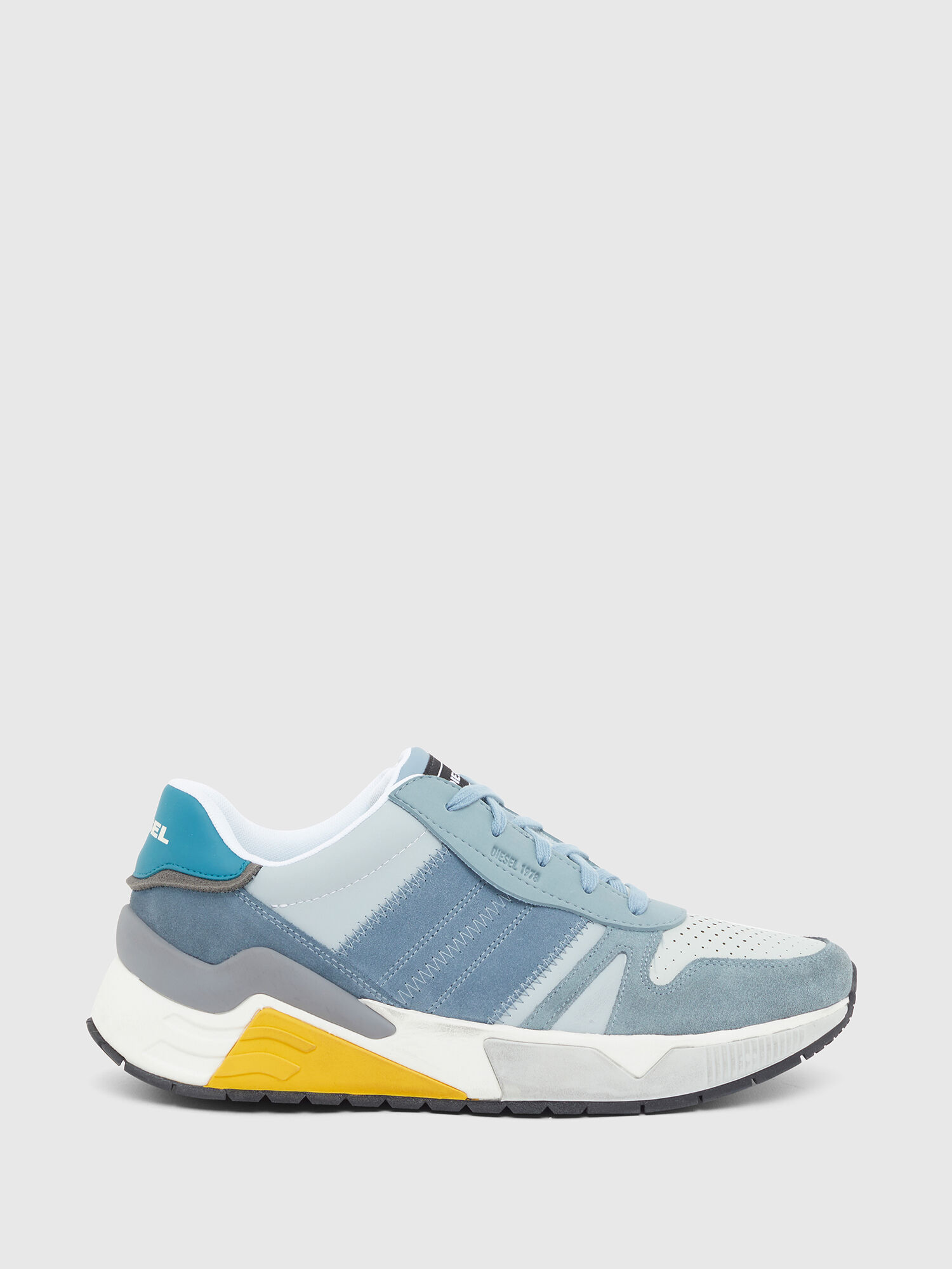 S BRENTHA FLOW Man Sneakers in perforated leather Diesel