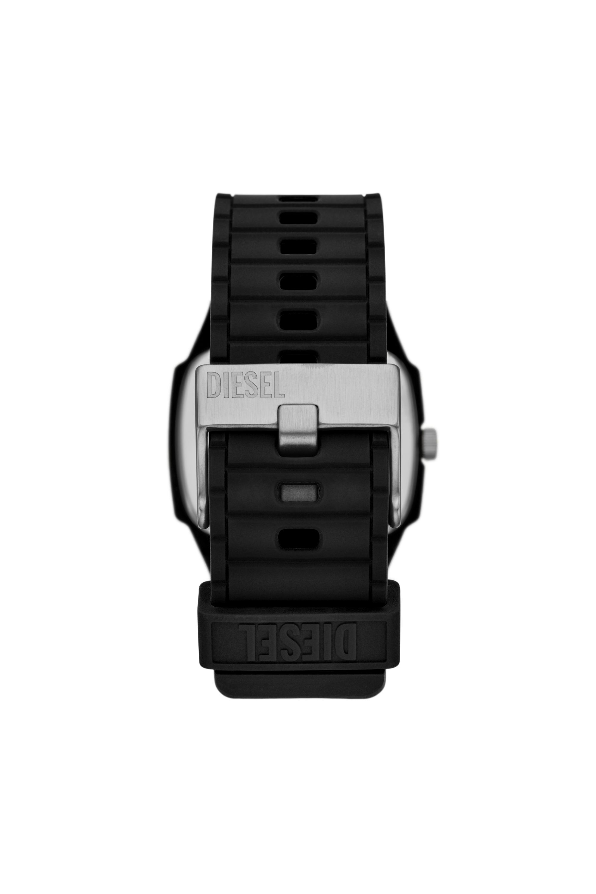 Diesel's gift set features a 45mm Cliffhanger 2.0 | Diesel Diesel's gift set features a 45mm Cliffhanger 2.0 | Diesel