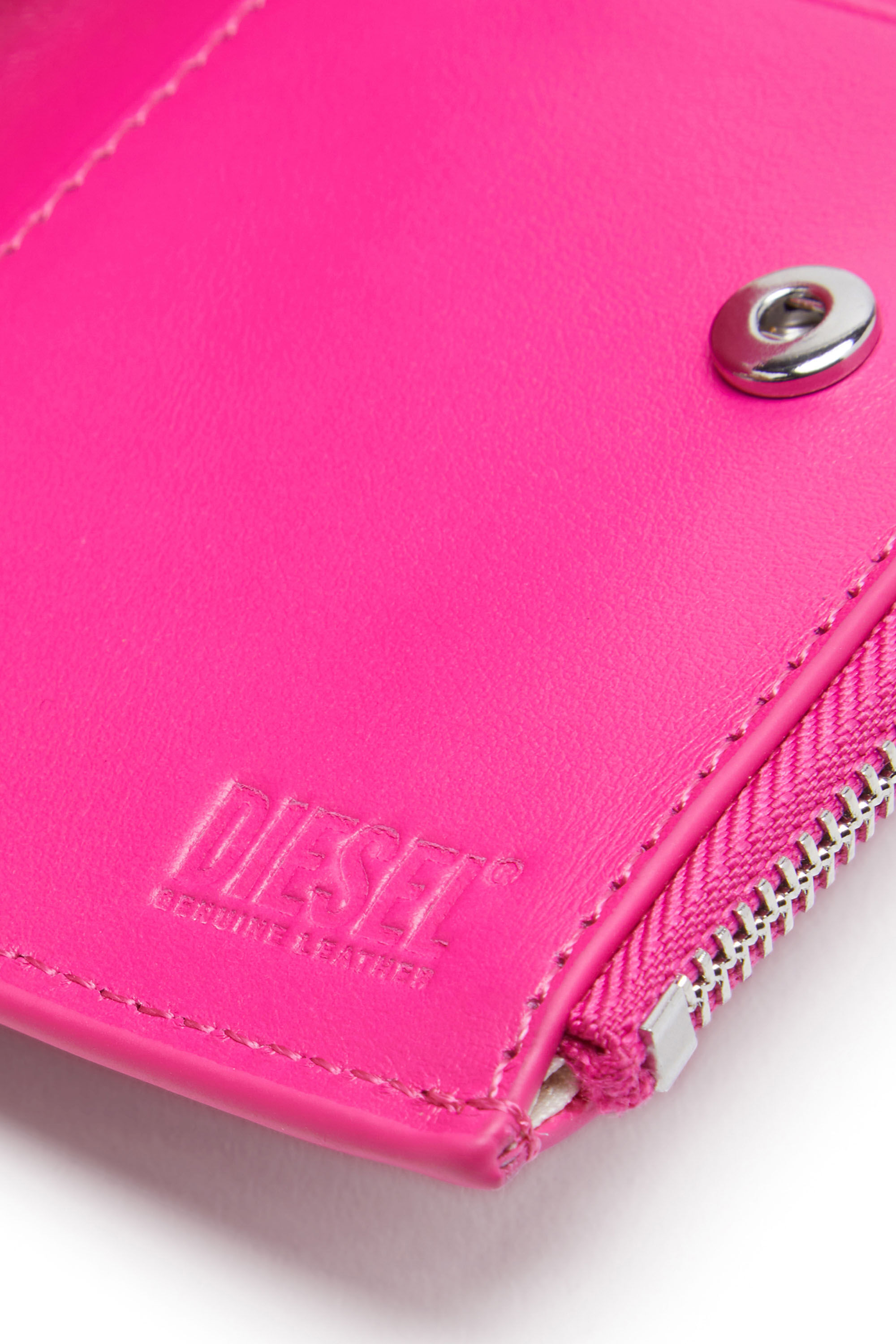 Women's Small leather wallet with embossed logo | Pink | Diesel