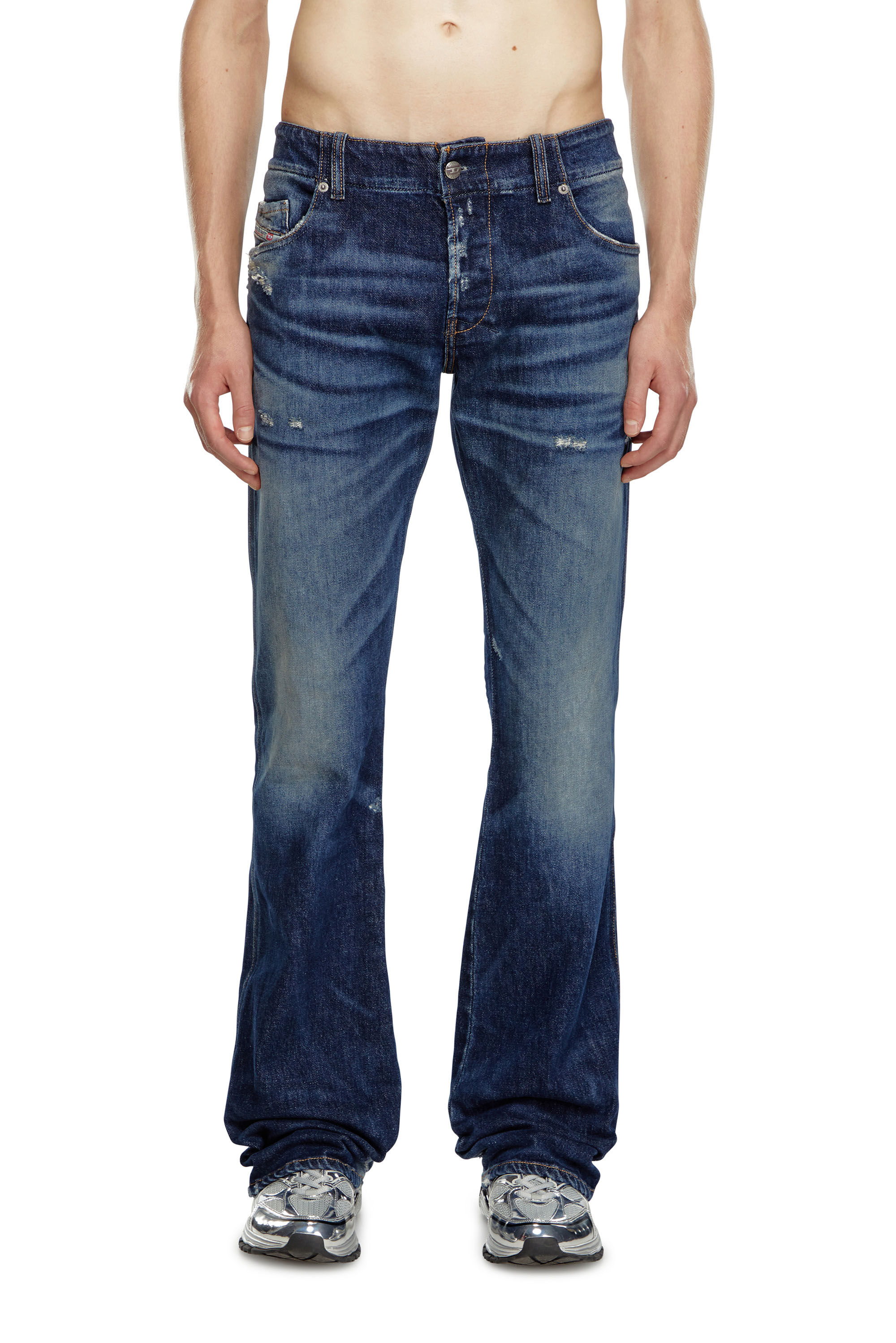 Diesel - Hombre Bootcut Jeans D-Backler 09J56, Azul Oscuro - Image 3