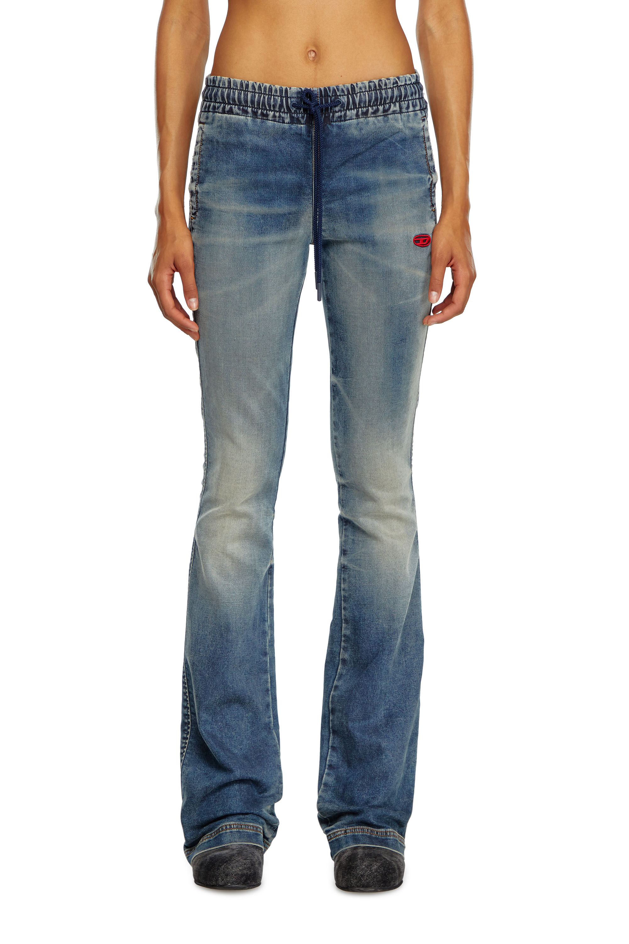 Diesel - Bootcut 2069 D-Ebbey Joggjeans® 068LZ Mujer, Azul medio - 3