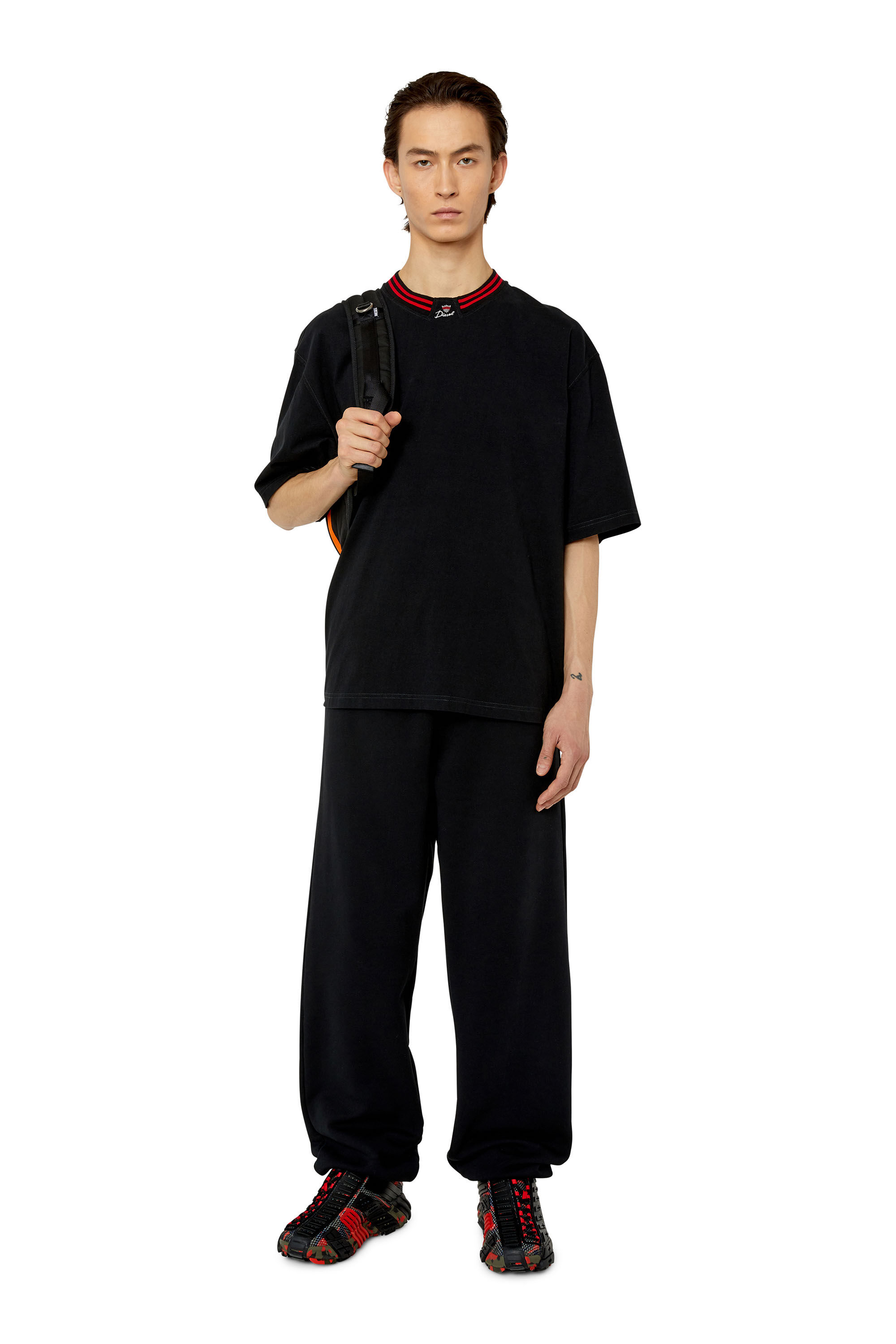 T-KROWN Man: T-shirt with logo neck | Diesel