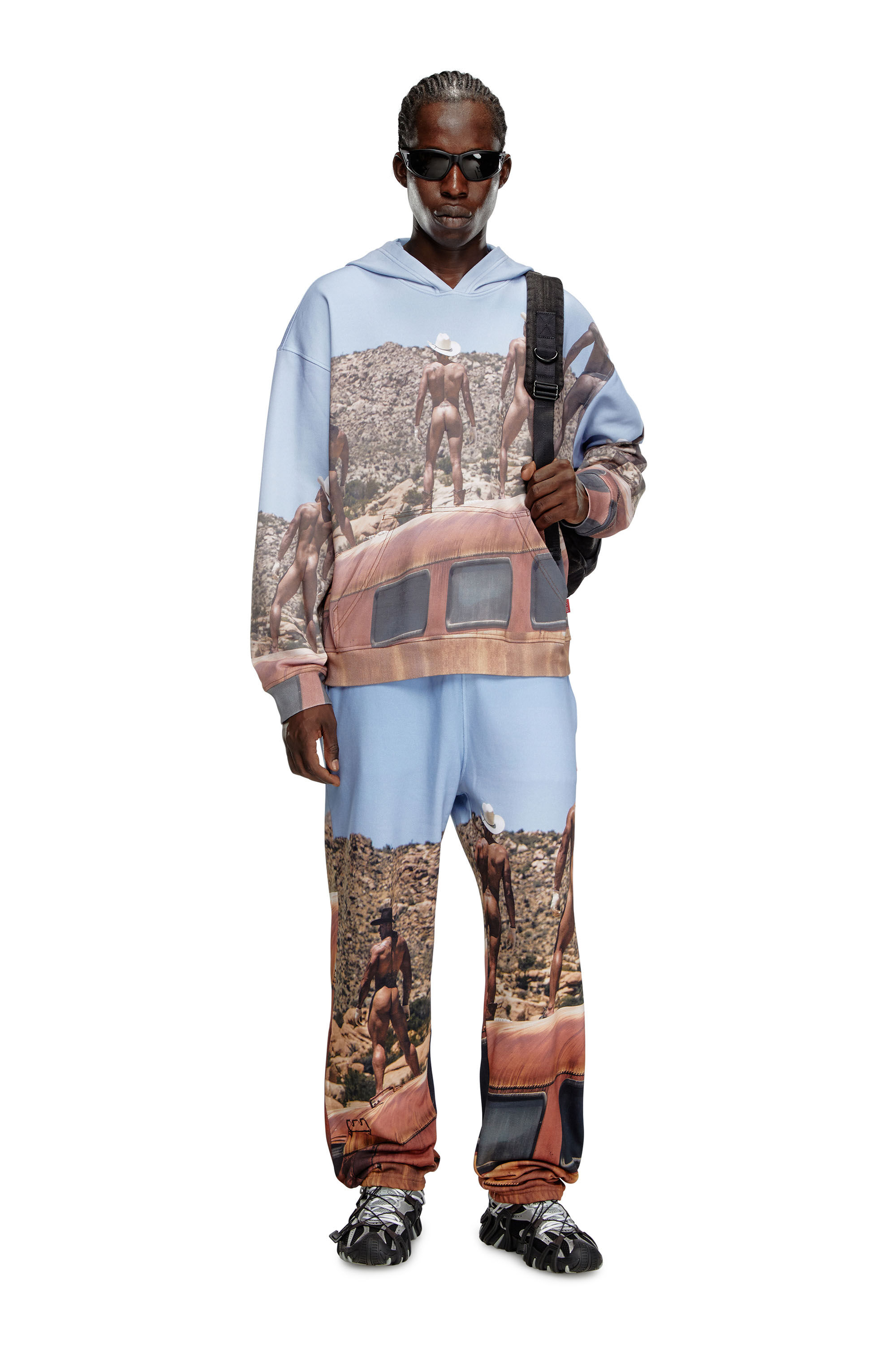 Diesel - PR-S-NLABEL-HOOD-HVB, Sudadera con capucha con estampado all-over Unisex in Azul marino - 1