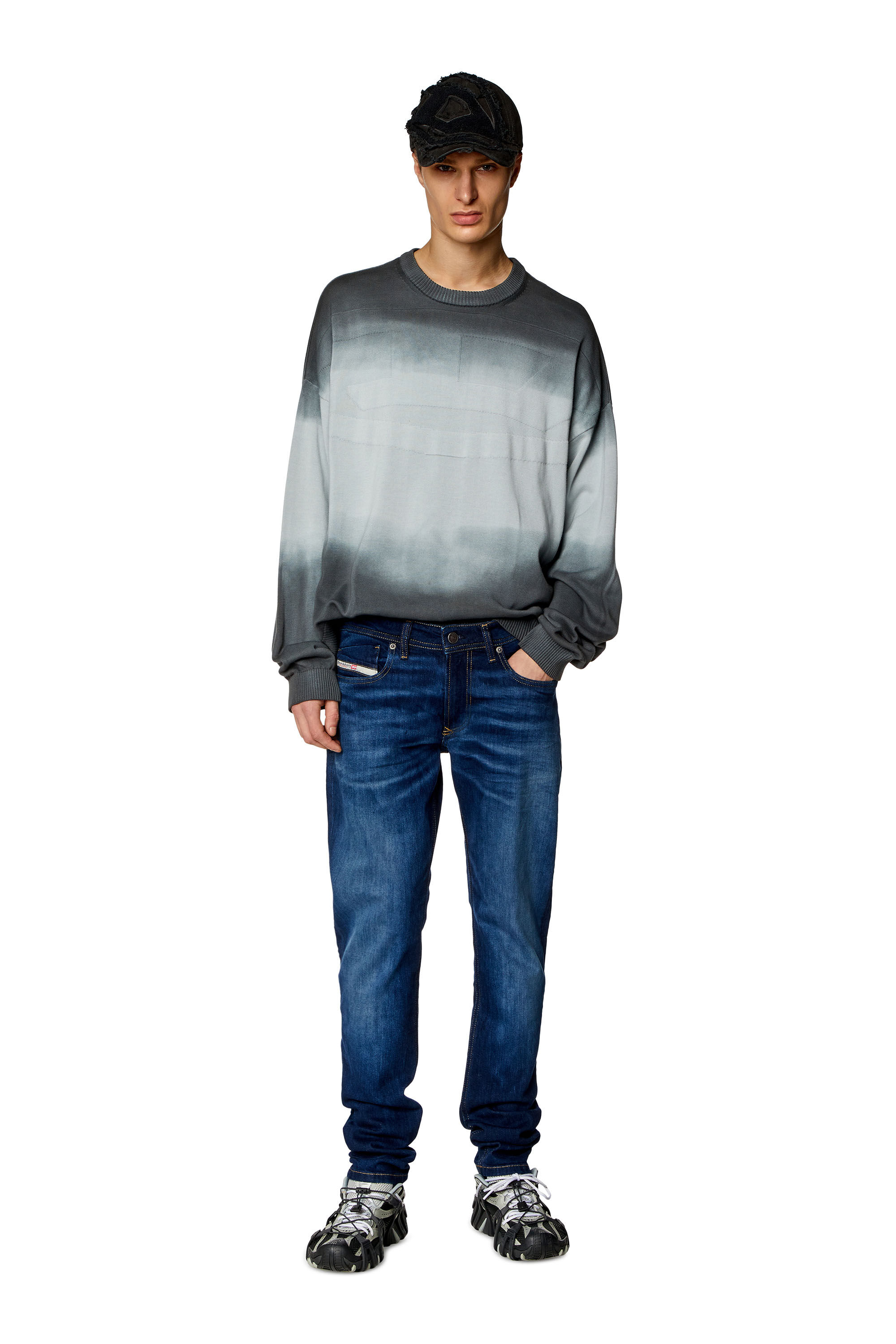 DIESEL 超ストレッチ フル加工 スキニージーンズ 1979 SLEENKER スキニー Jeans - 1979 Sleenker | ライトブルー | メンズ | DIESEL