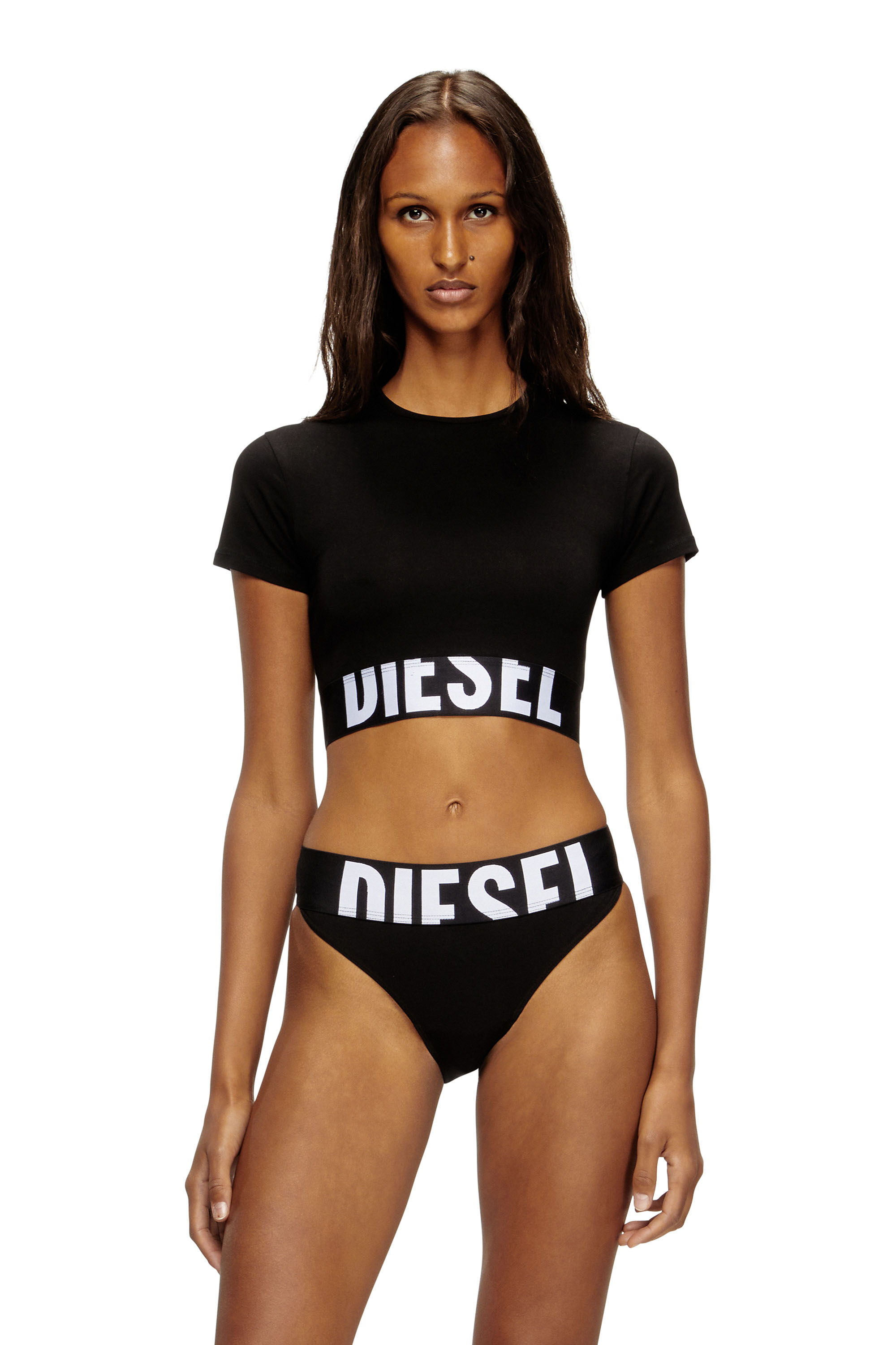 人気♪ロゴ【DIESEL】 ディーゼル Uftee-Sport-Cropped-T-Shirt Women's Sporty cropped top with logo band | Black | Diesel