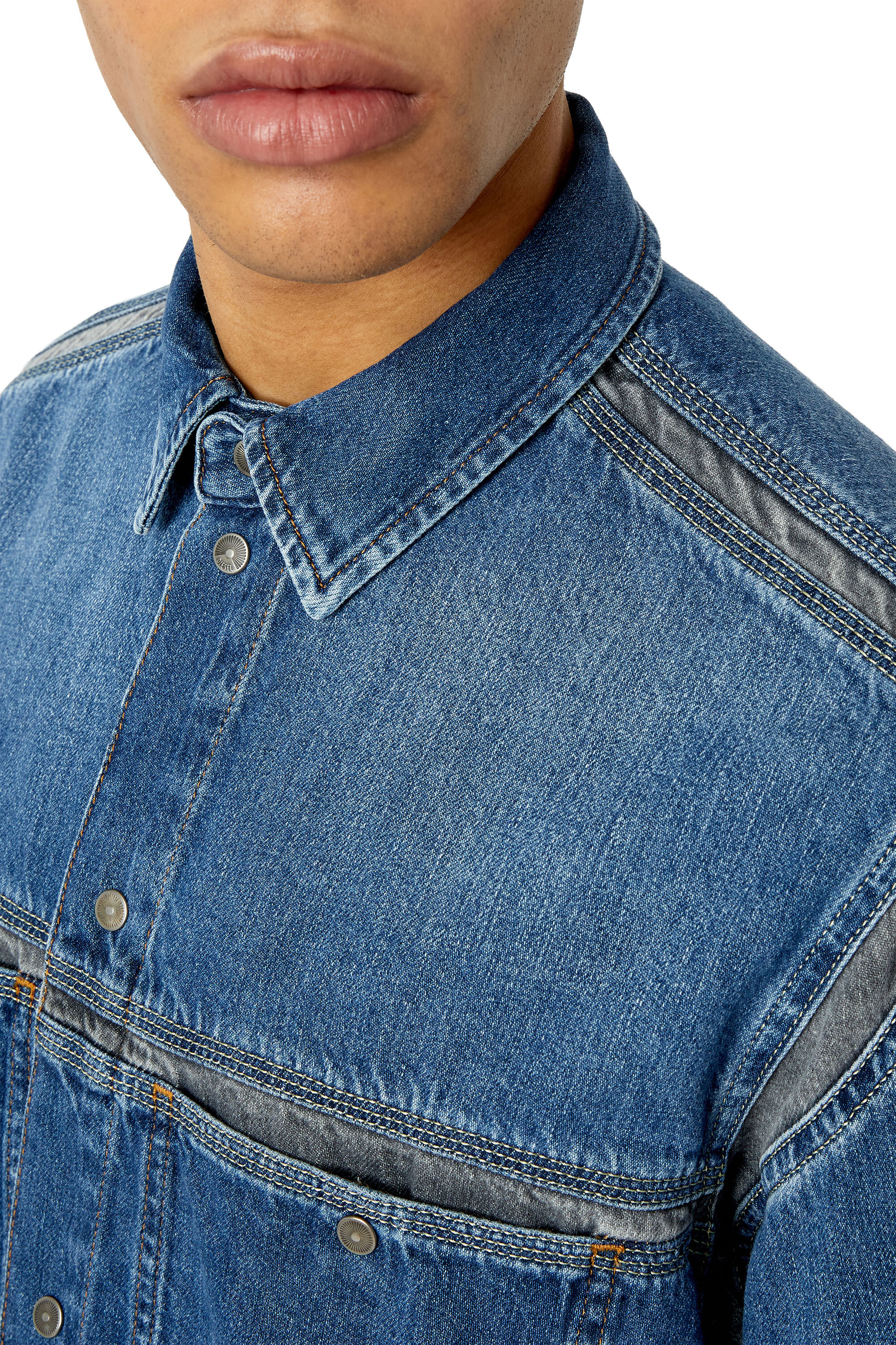Diesel - D-HOR-FSS, Man's Denim shirt with contrasting inserts in Medium blue - 4