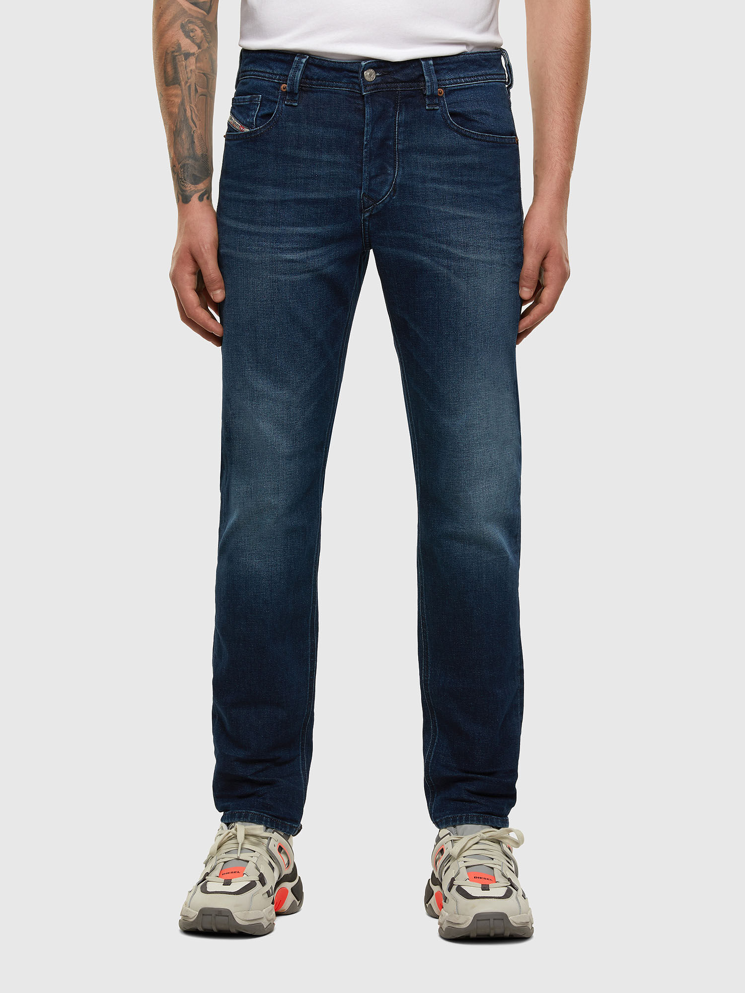 Diesel store larkee beex