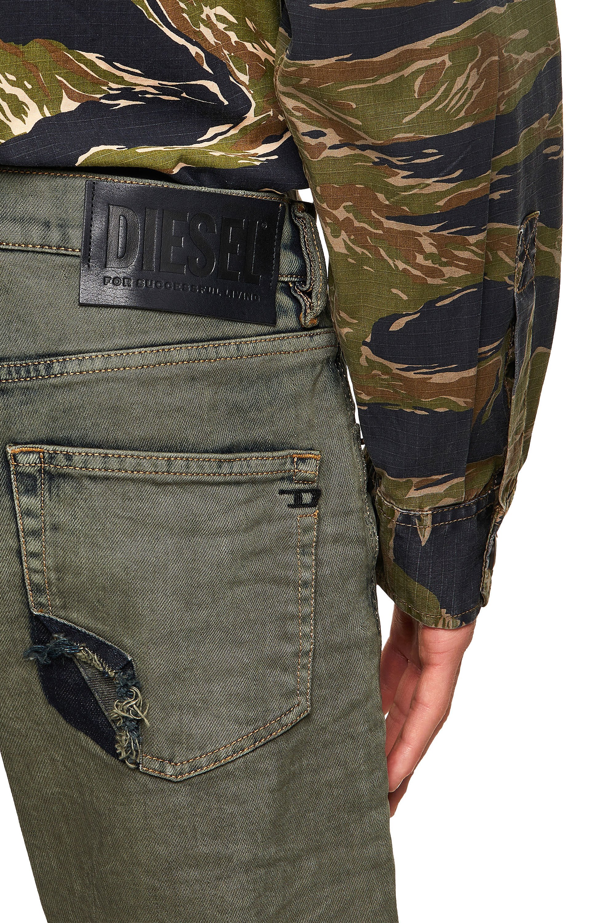 Diesel - D-Strukt Slim Jeans 09A50, Military Green - Image 6