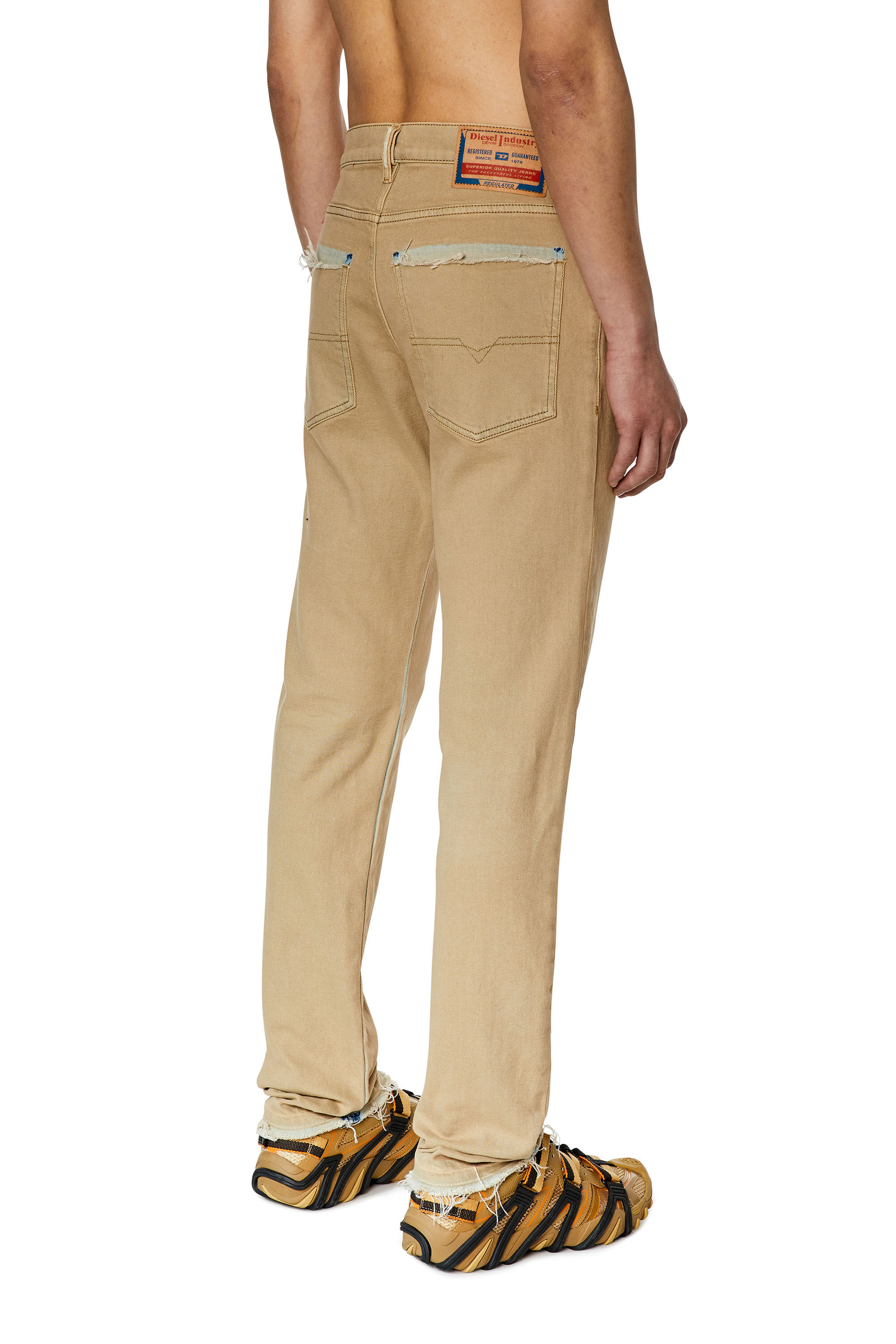 1995 09F24 Man: Straight Colored Jeans | Diesel
