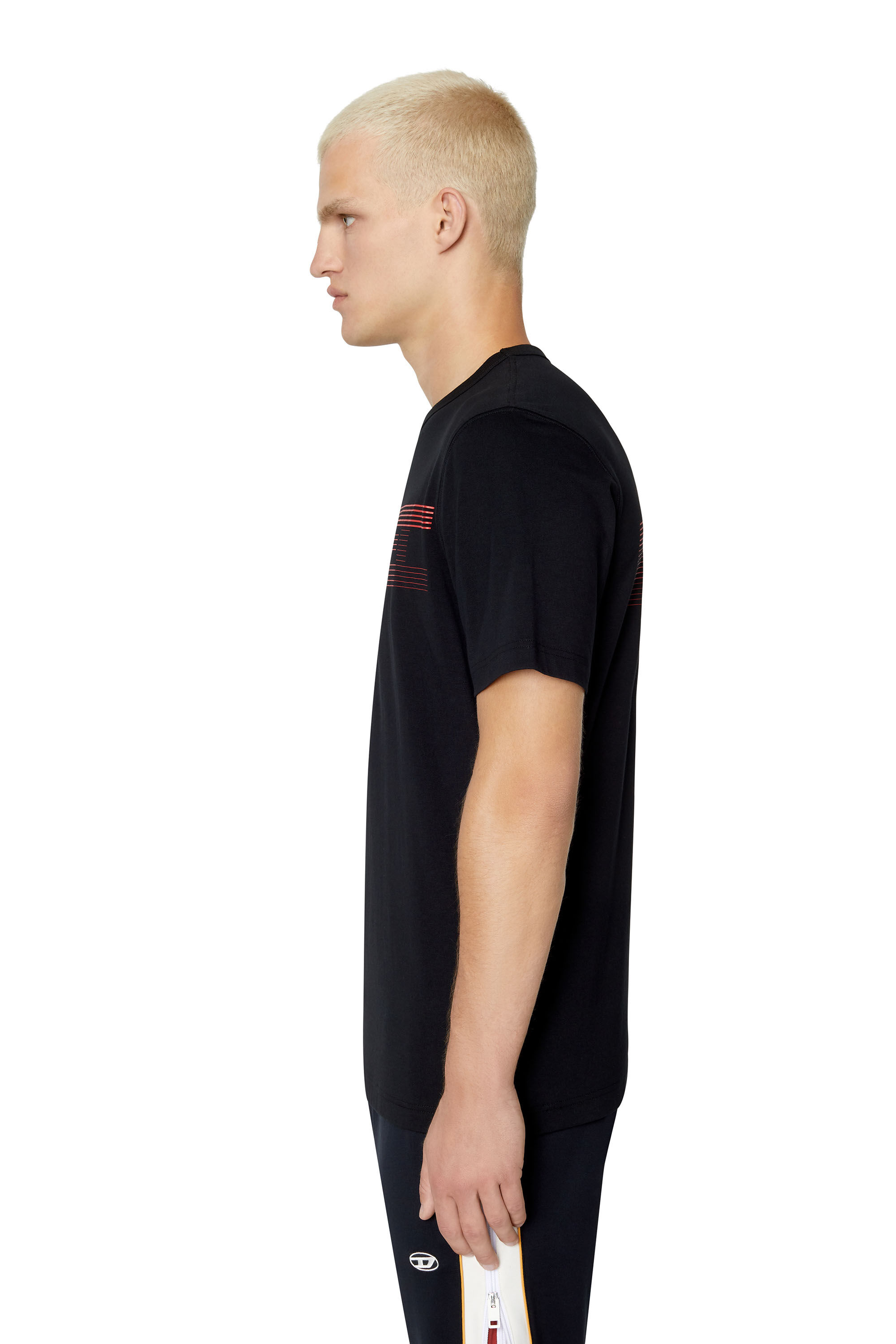 SatisfactionグラフィTシャツ ブラック | Satisfaction Tシャツ