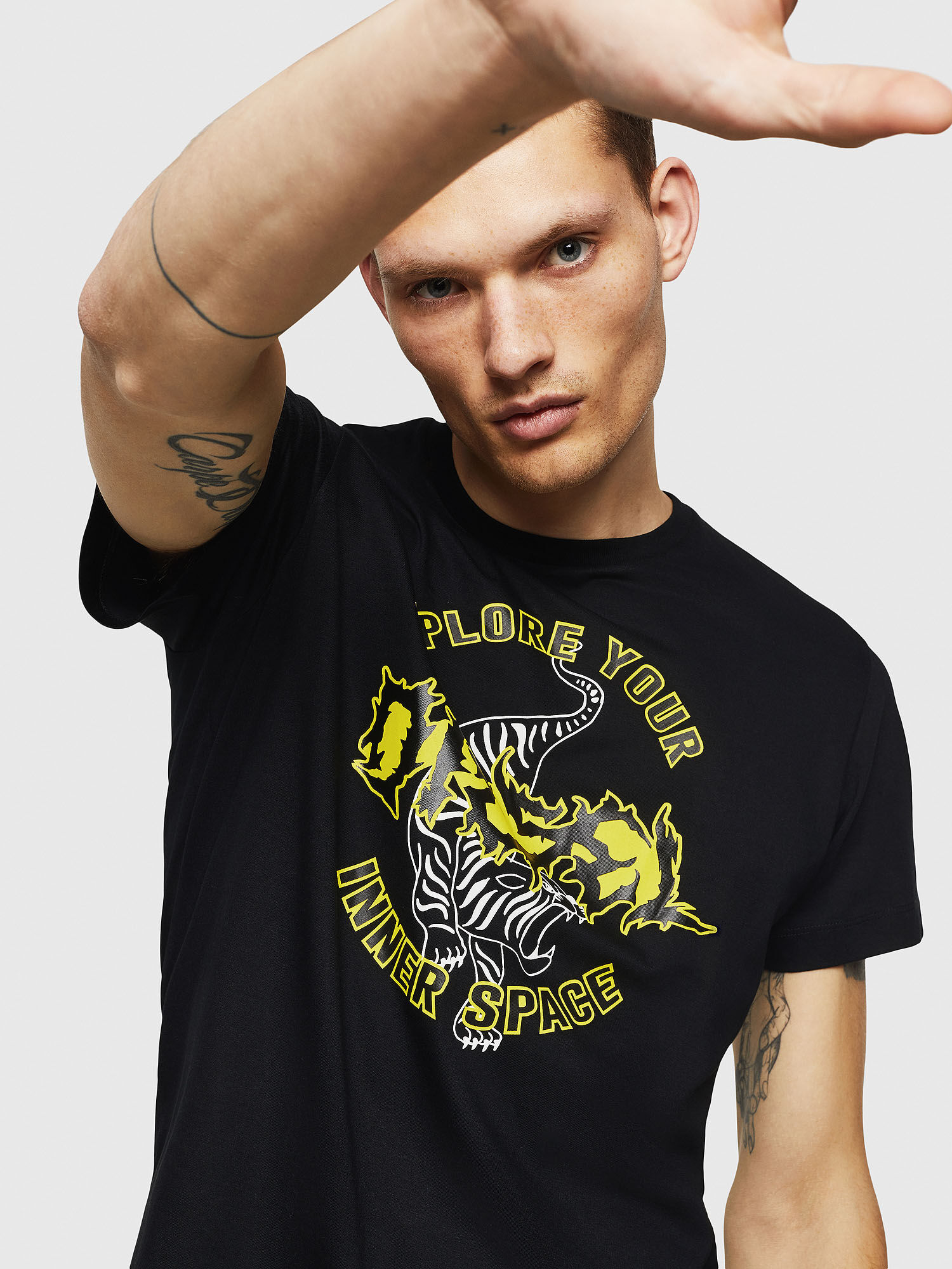 T-DIEGO-B15 Men: T-shirt with tiger print and PVC slogan | Diesel