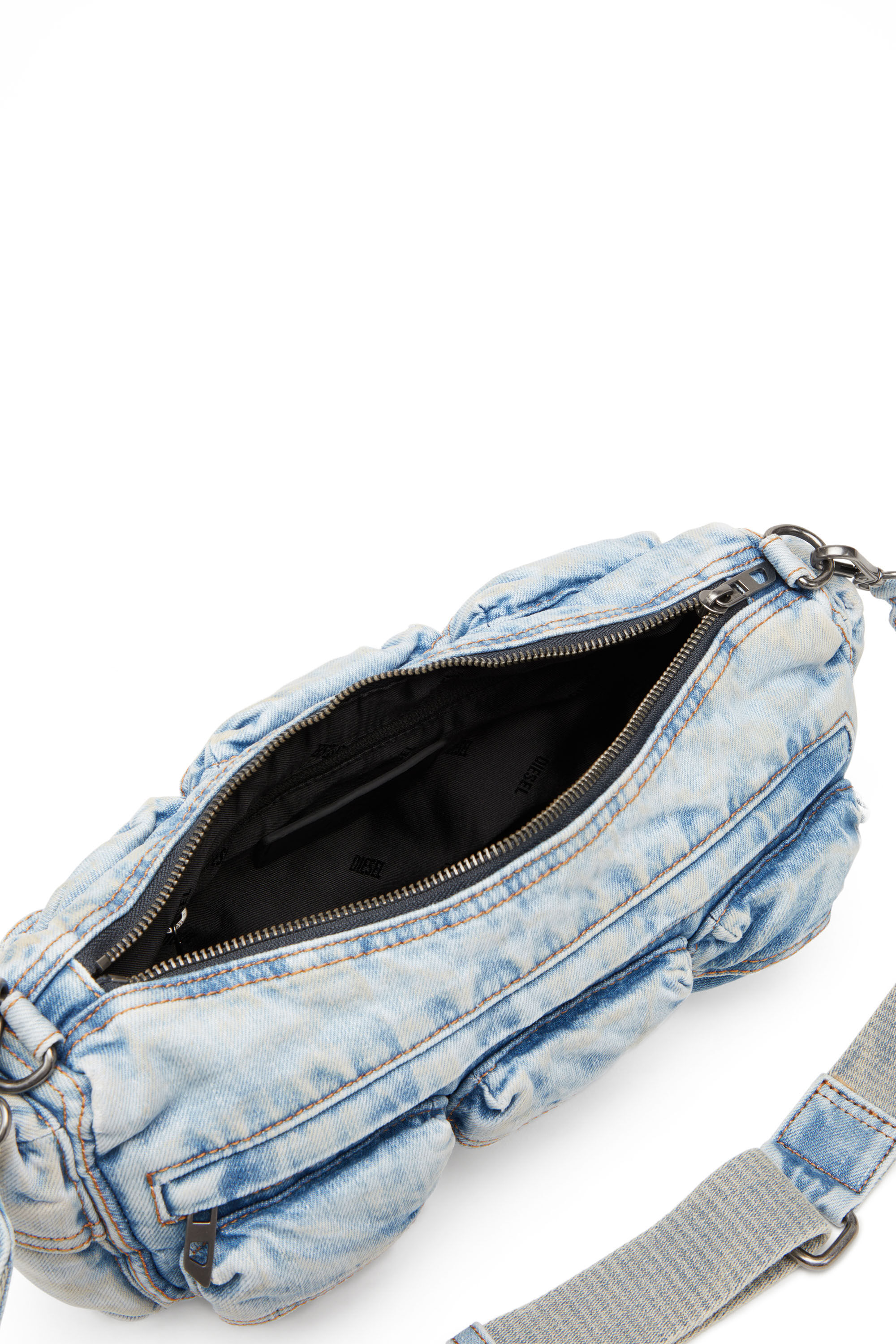 Travel 3000 Shoulder Bag X - Multipocket bag in treated
