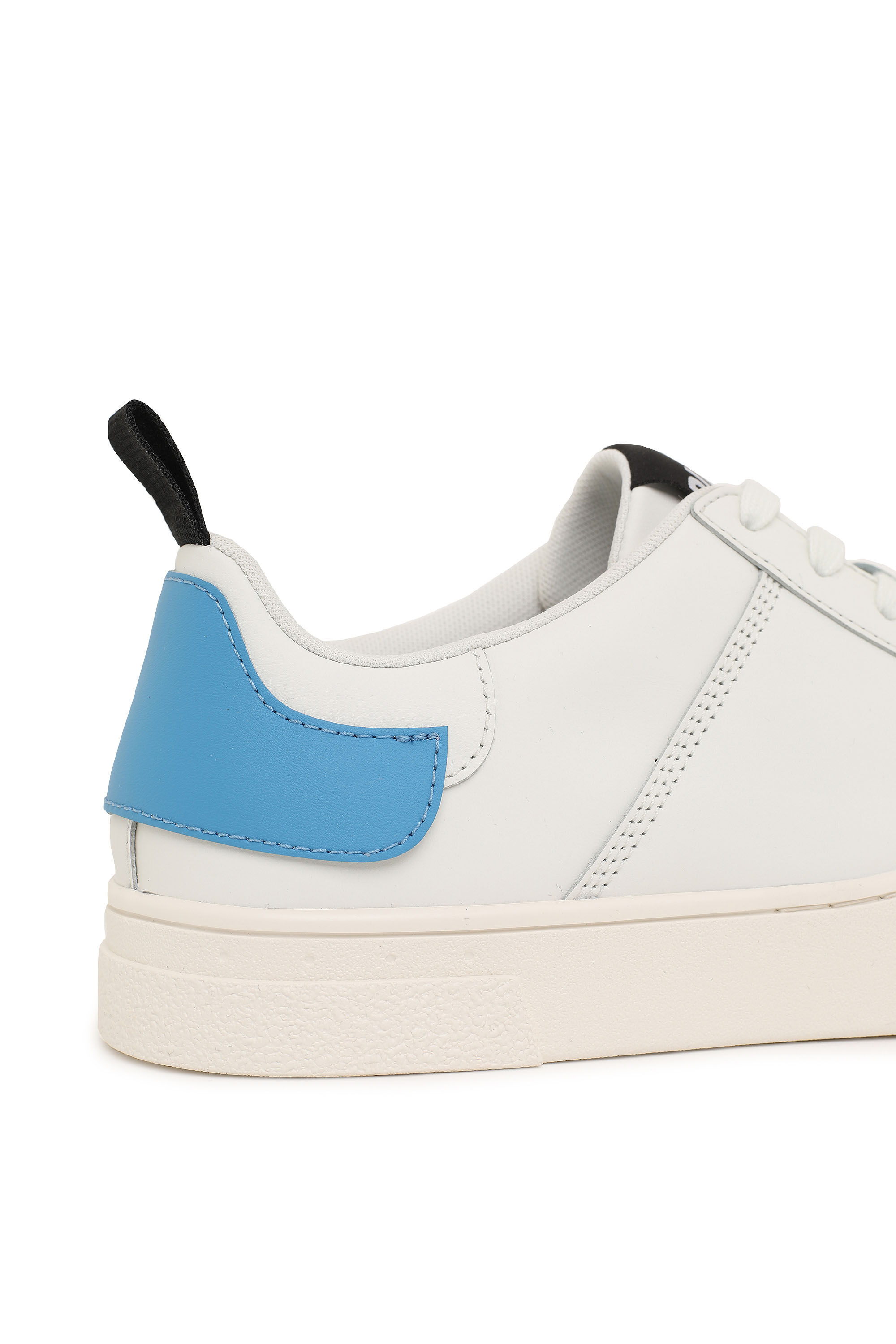 Diesel low lace hotsell trainers