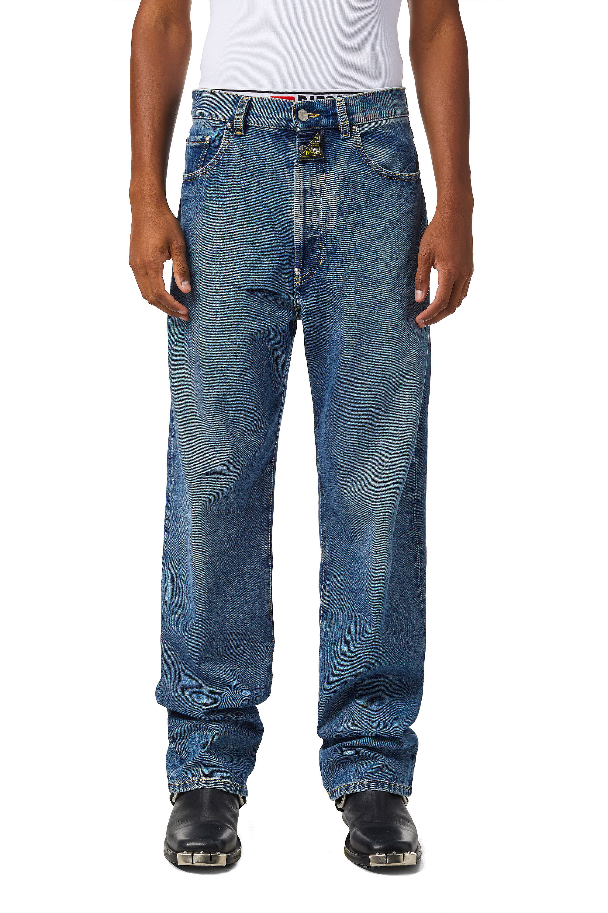 Diesel - DXD-2P2 0EHAQ Straight Jeans, Azul medio - Image 3