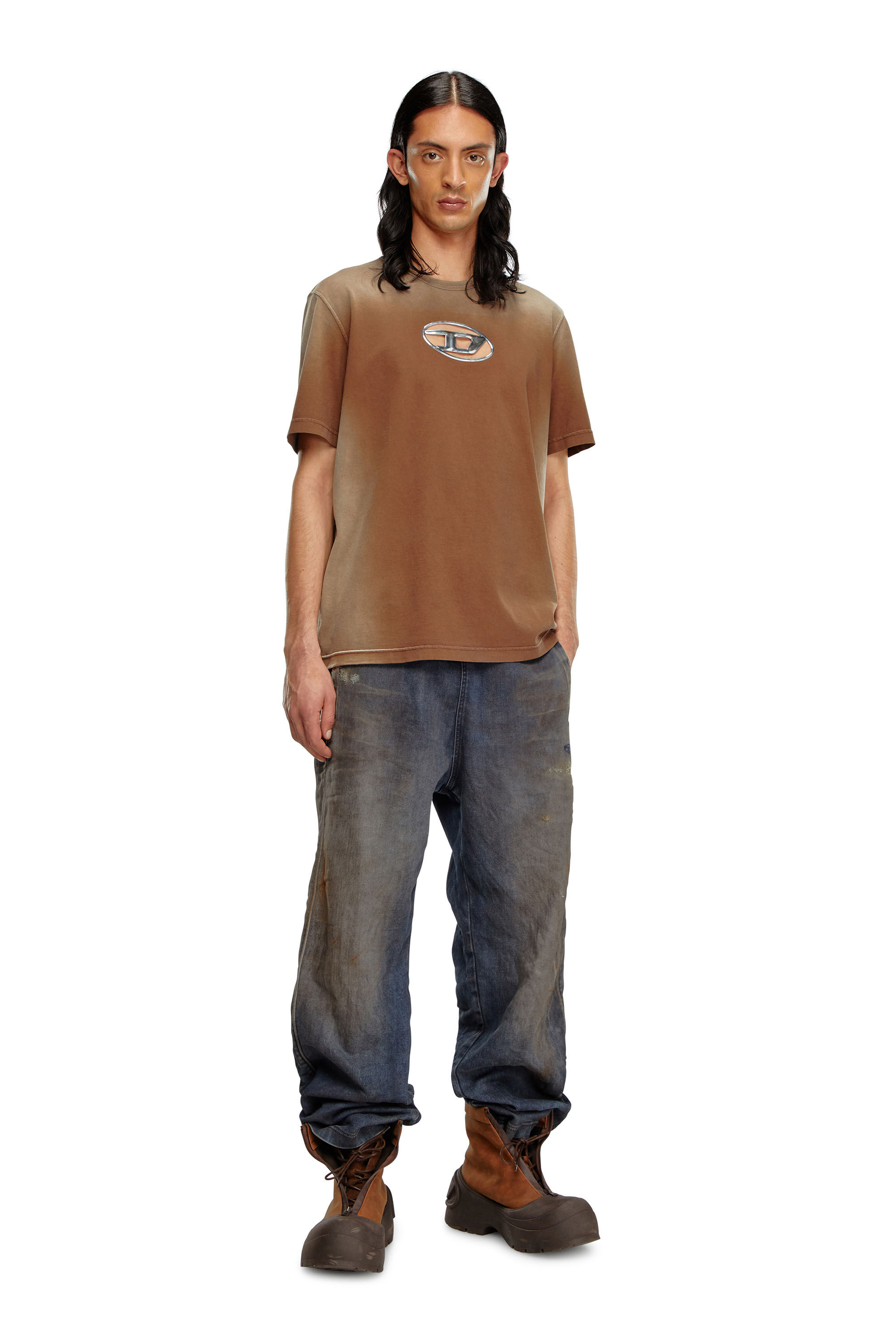Men's Faded T-shirt with cut-out Oval D logo | Brown | Diesel Men's Faded T-shirt with cut-out Oval D logo | Brown | Diesel