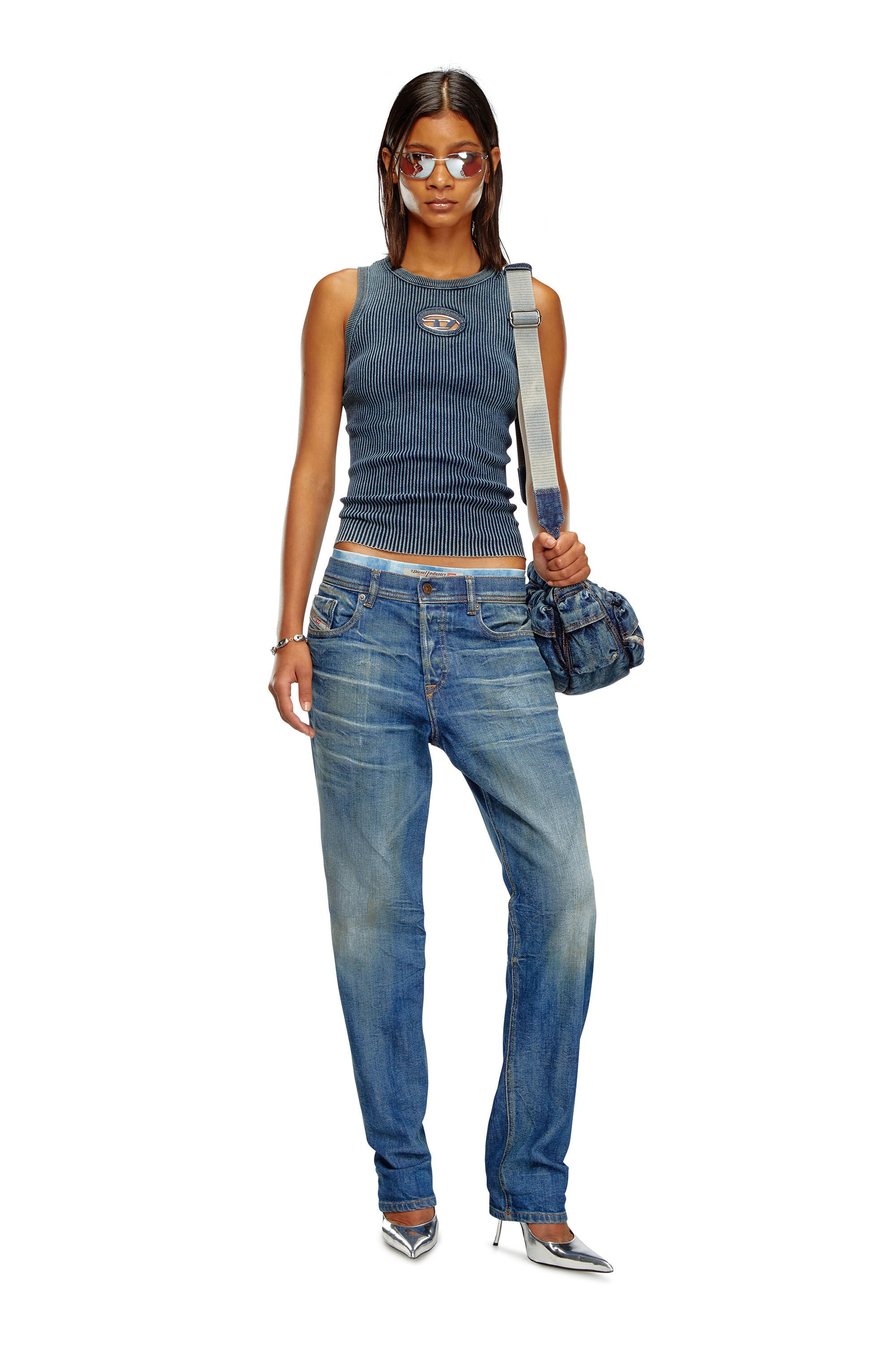 Diesel - M-ANCHOR-A-SL, Mujer Camiseta con tirantes tejida en canalé con Oval D in Azul marino - Image 1