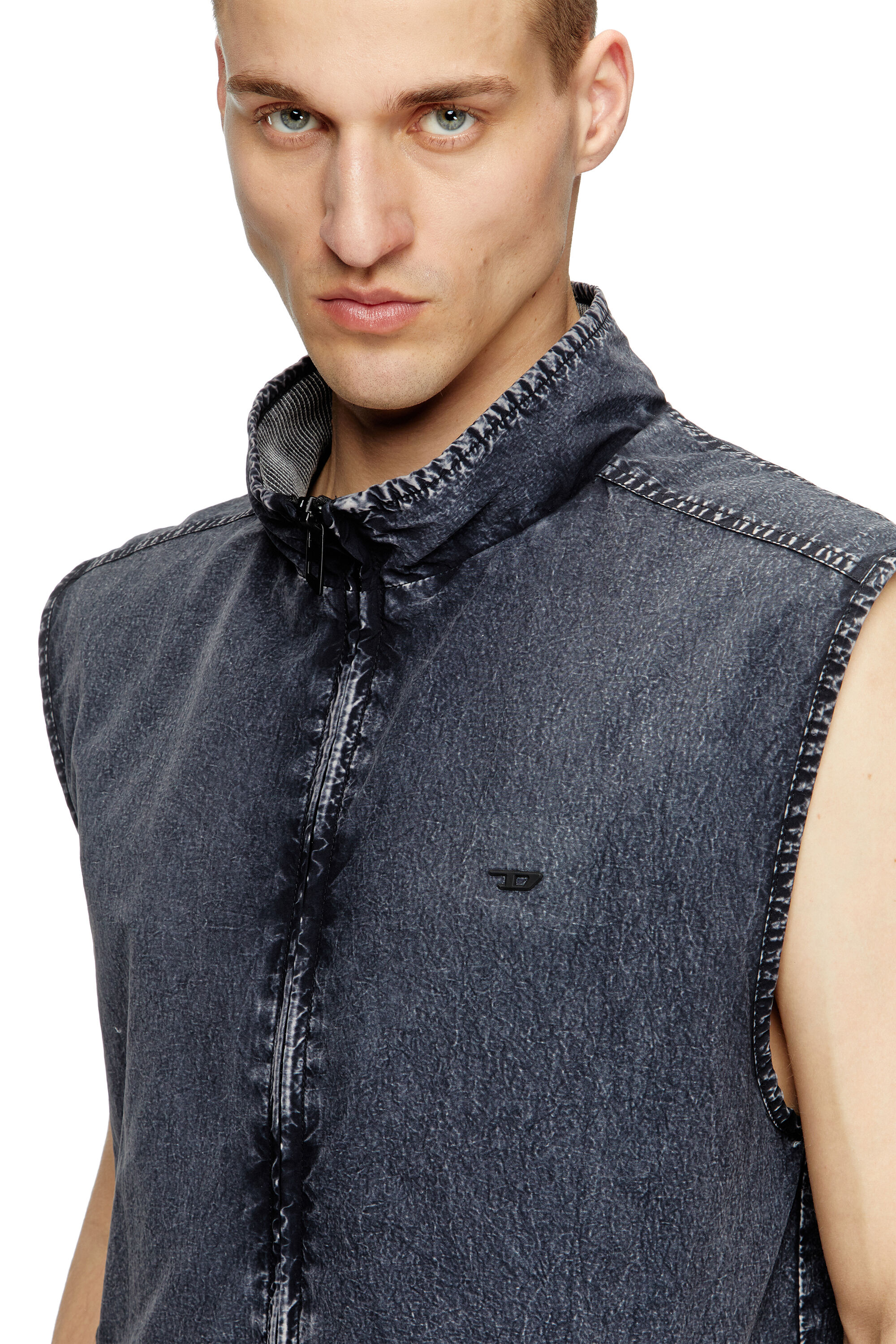 Diesel - J-ERB, Chaleco en taslan de nailon reciclado Hombre in Negro - 4