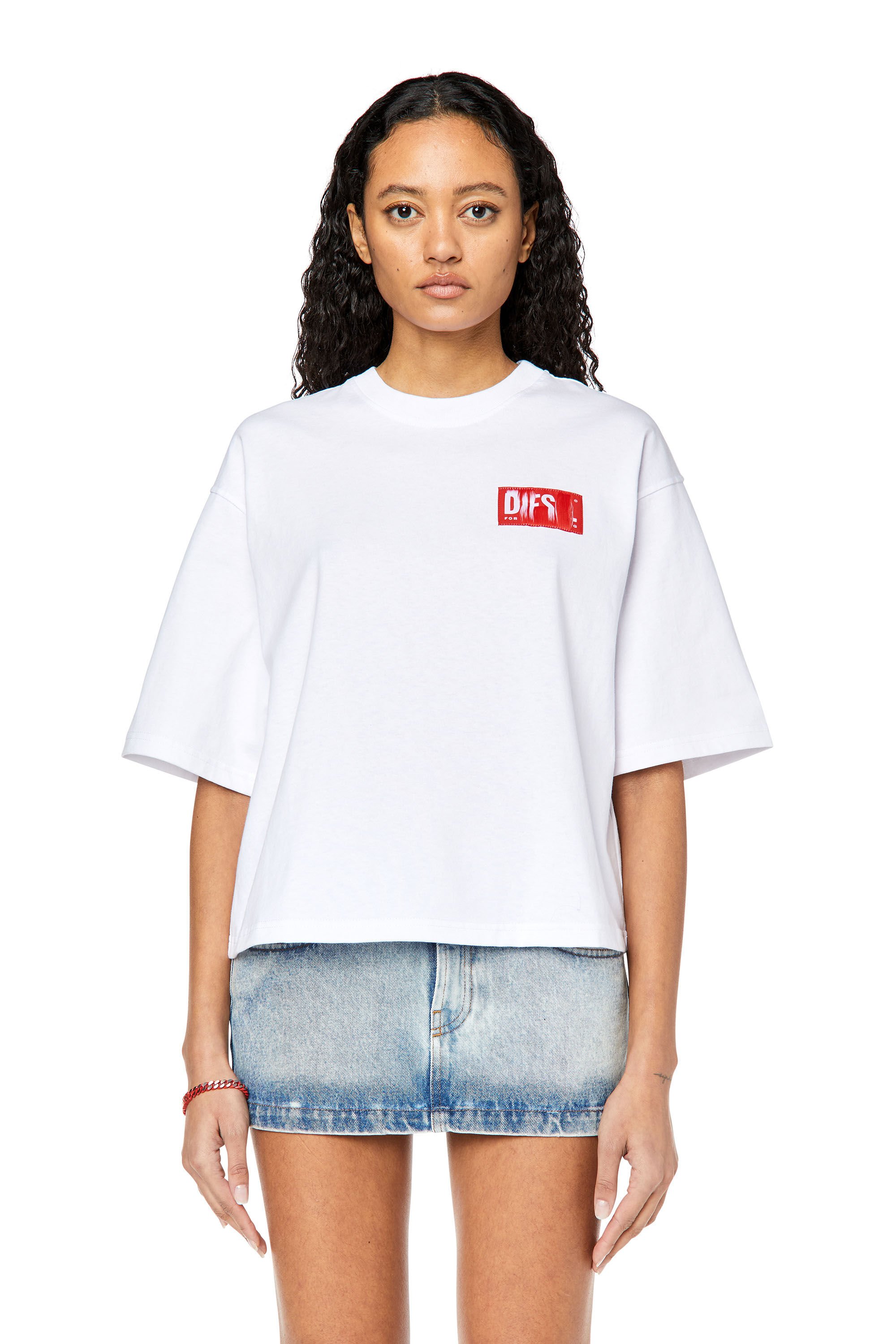 T-ROWYLABEL Woman: T-shirt with frayed logo patch | Diesel