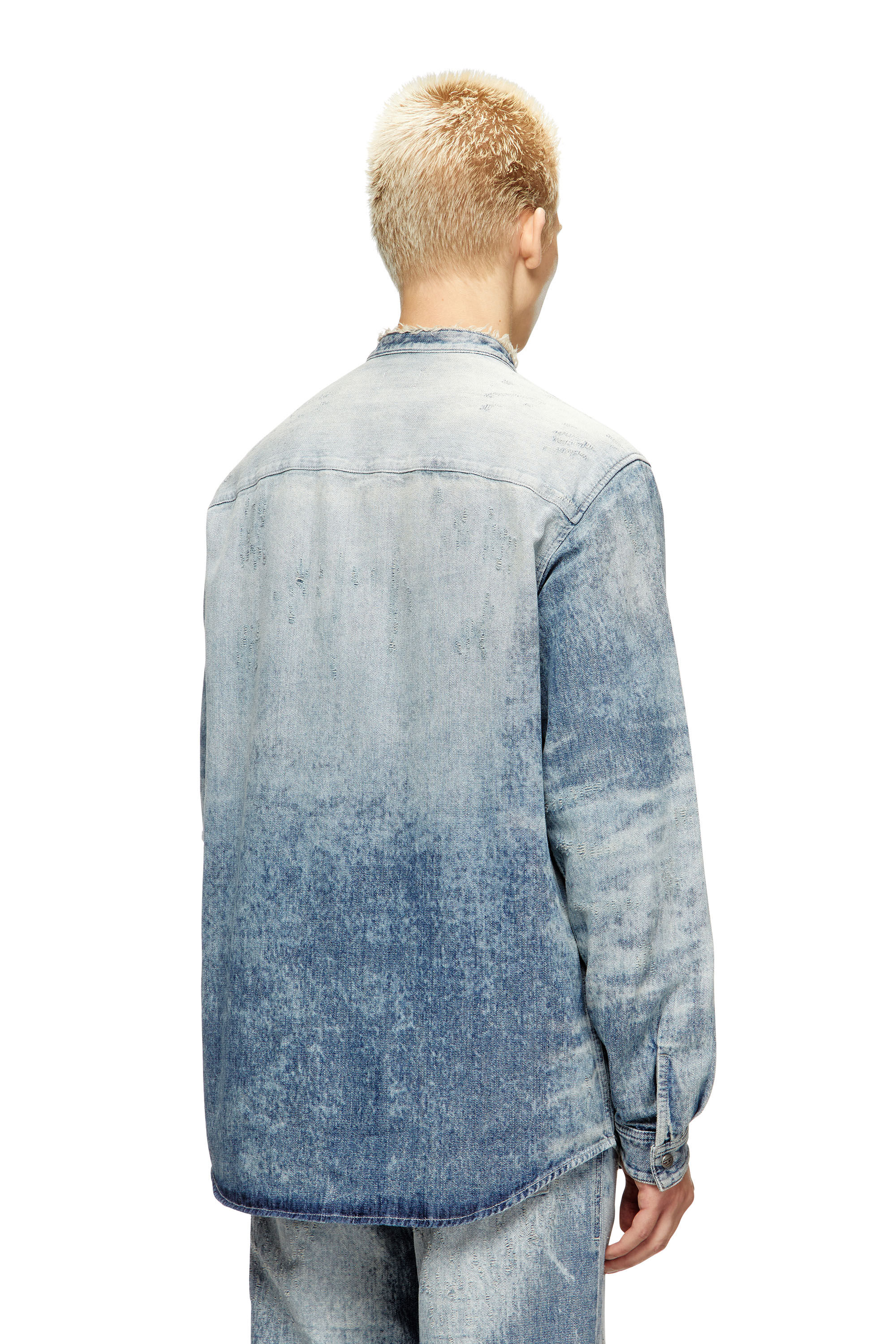Diesel - D-SIMP-FSH, Camisa en denim desgastado con efecto panal Hombre in Azul marino - 5