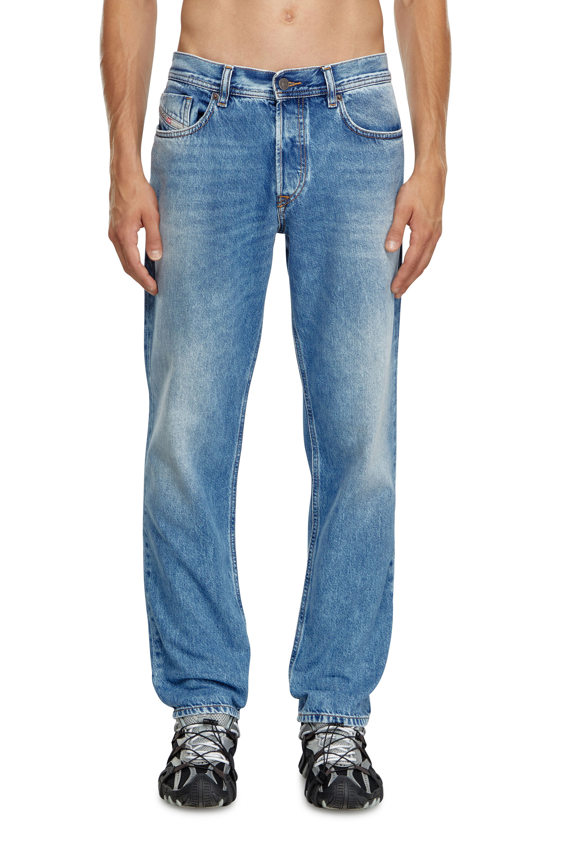 Diesel - Tapered Jeans 2023 D-Finitive 09H95, Hombre Tapered Jeans - 2023 D-Finitive in Azul marino - Image 3