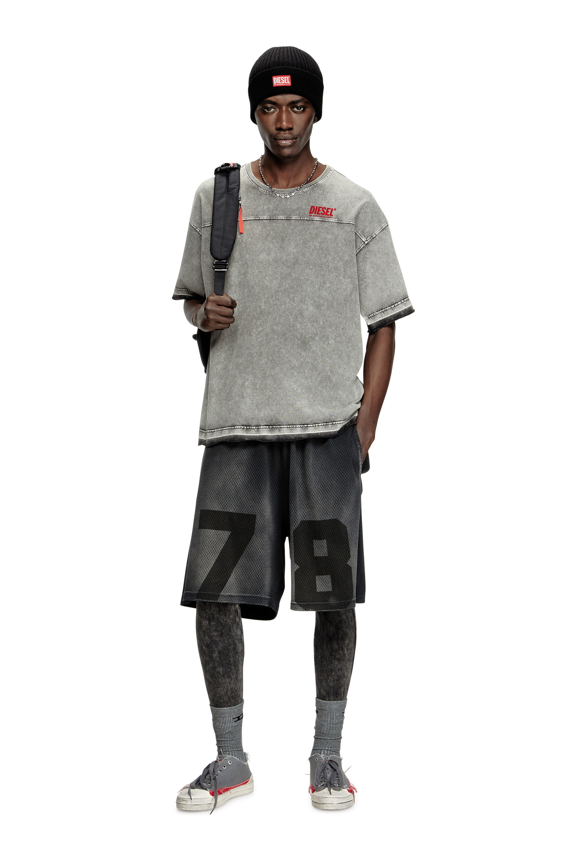 Men's Jersey and mesh shorts with faded effect | Black | Diesel