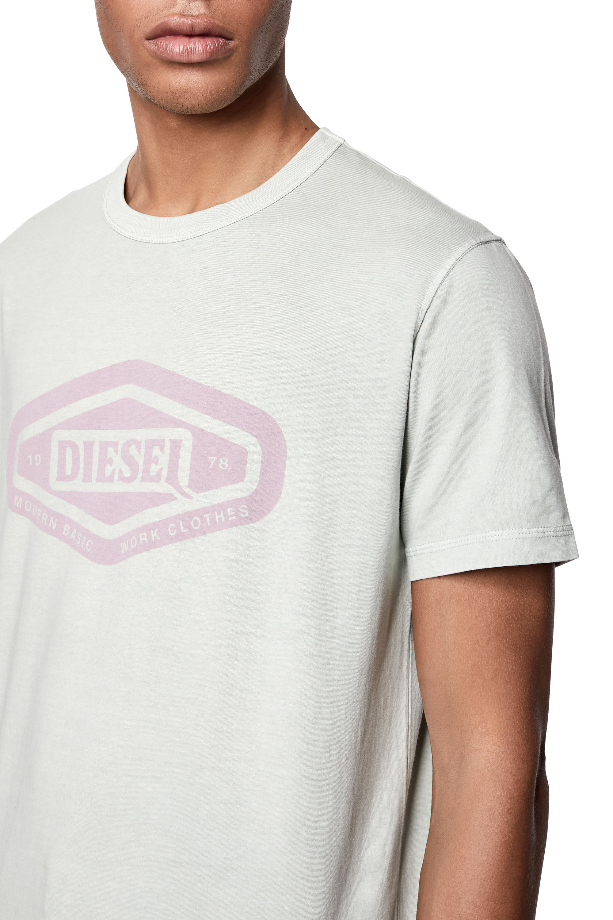 wazig apotheker Omhoog gaan T-DIEGOR-D1 Man: Fashion Show T-shirt with logo print | Diesel