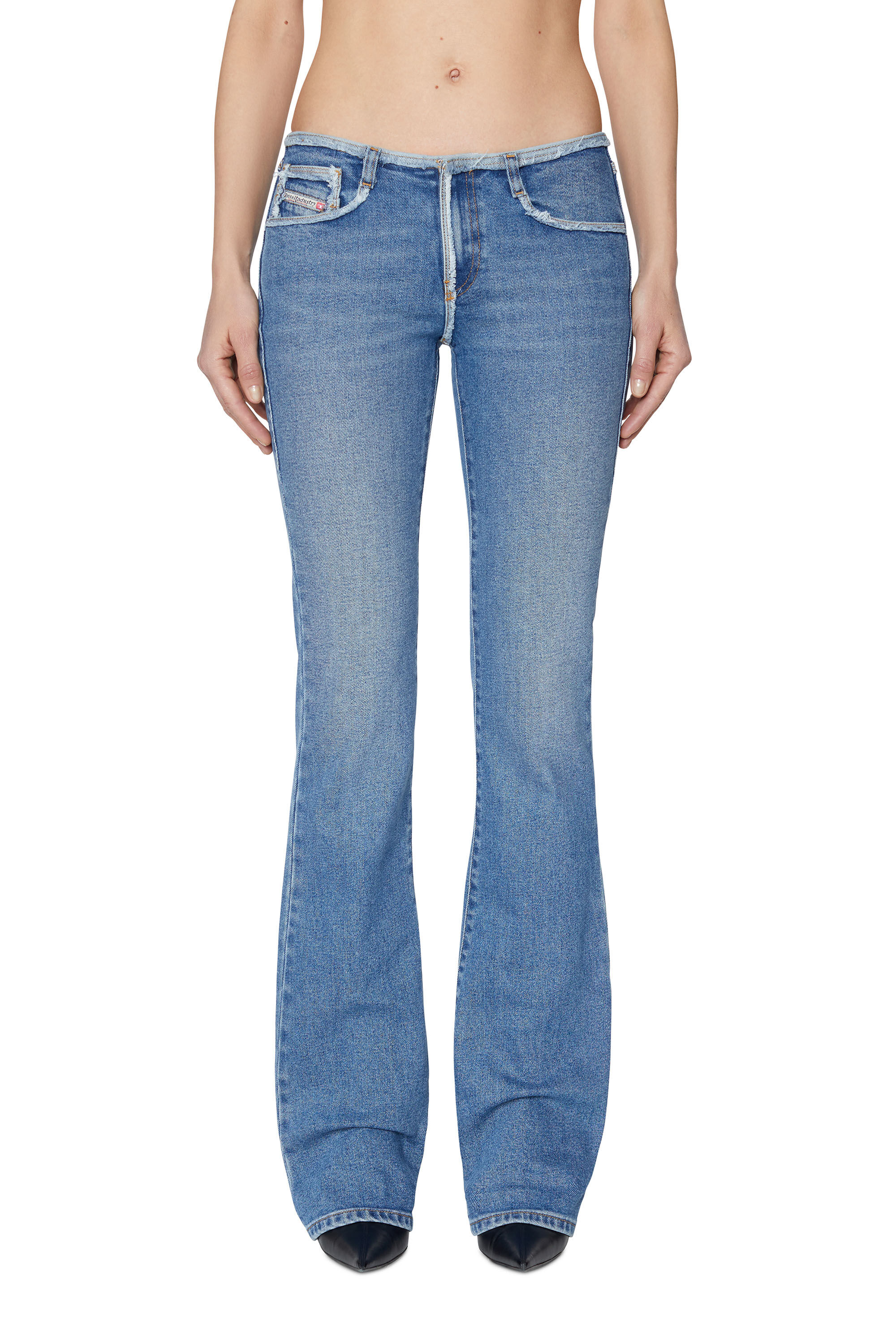 Diesel - 1969 D-EBBEY 09E19 Bootcut and Flare Jeans, Azul medio - Image 3