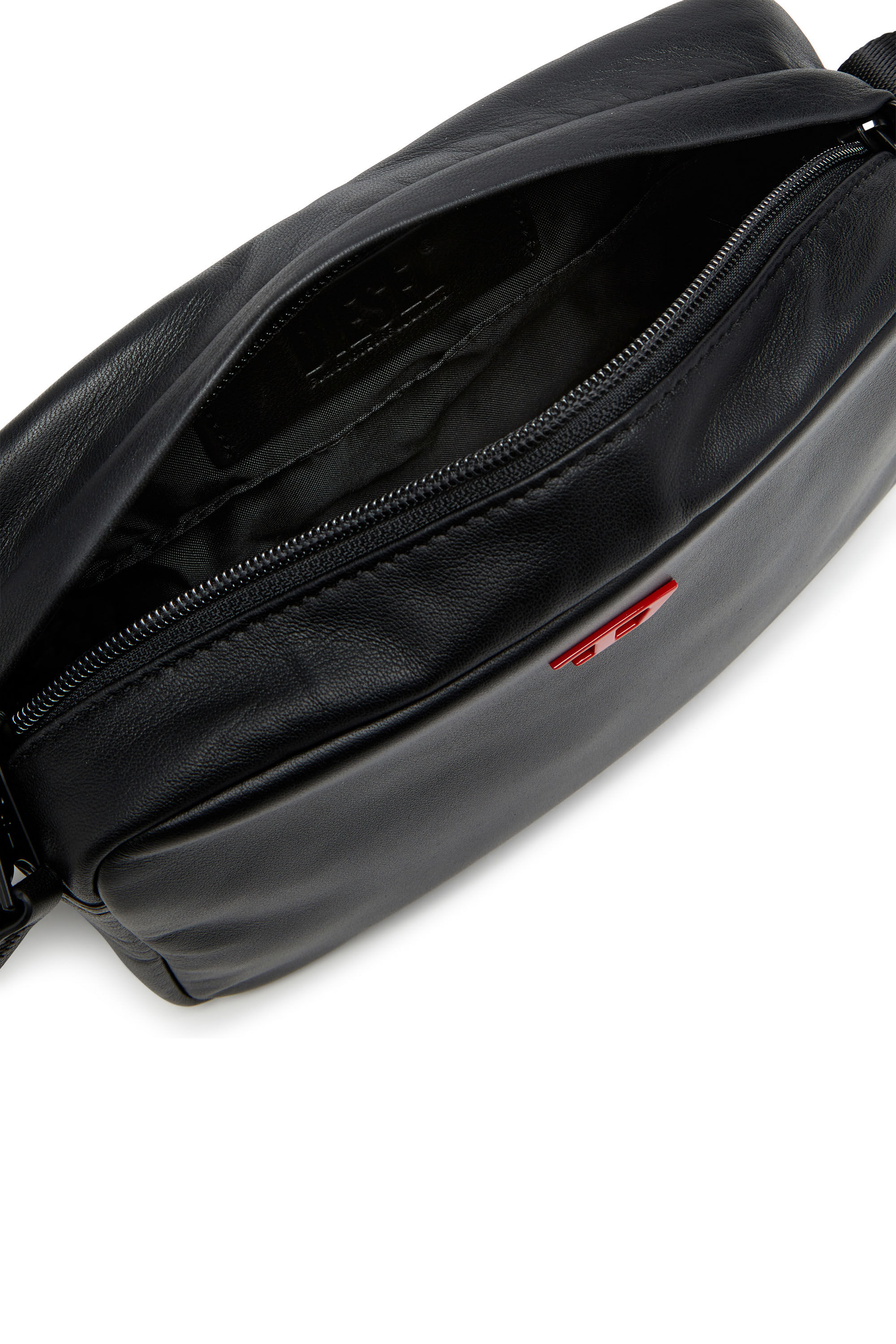 Diesel - RAVE CAMERA BAG X, Rave-Bolso tipo cámara de cuero napa Hombre in Negro - 2