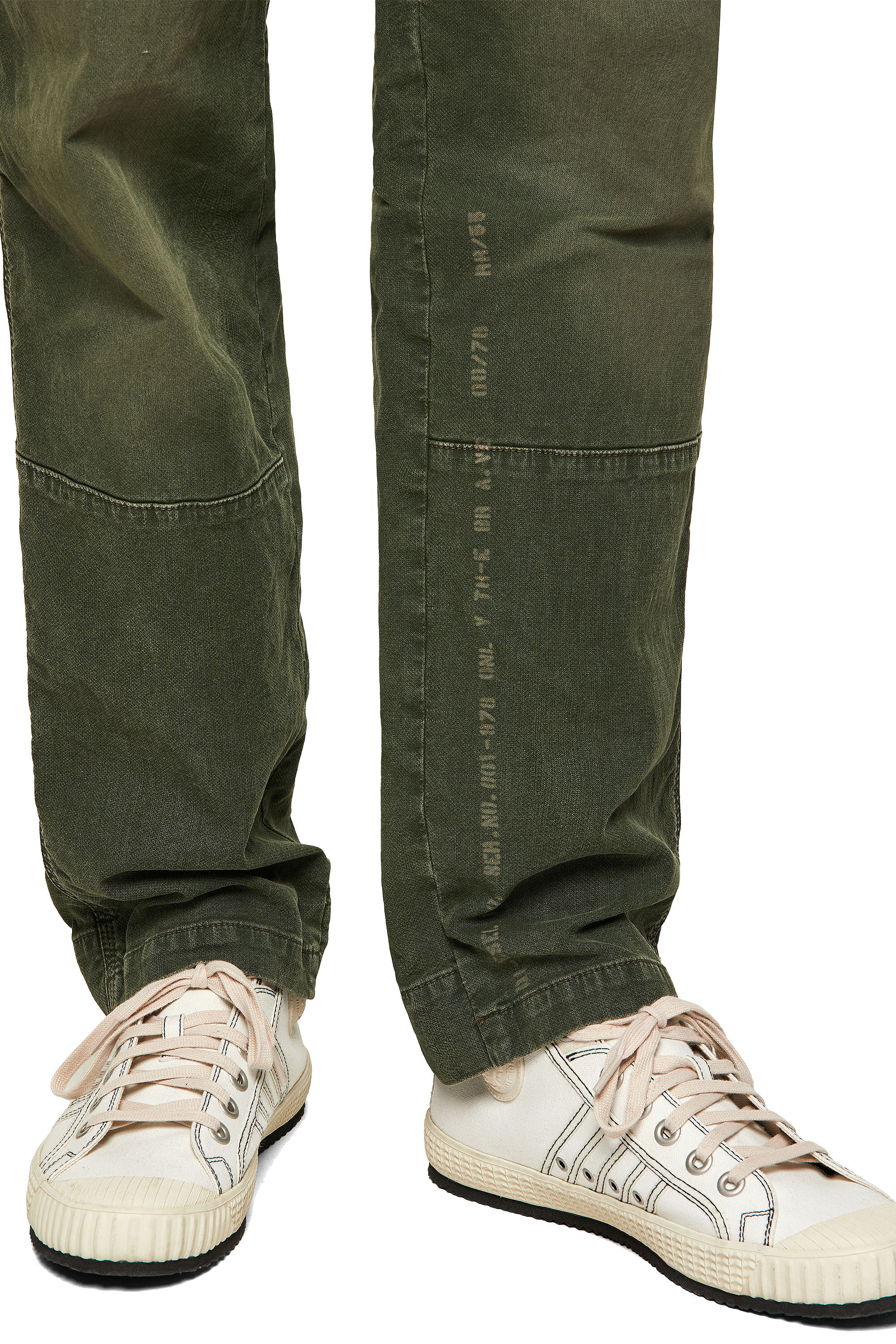 D-Azerr Straight JoggJeans® 069WH | Diesel