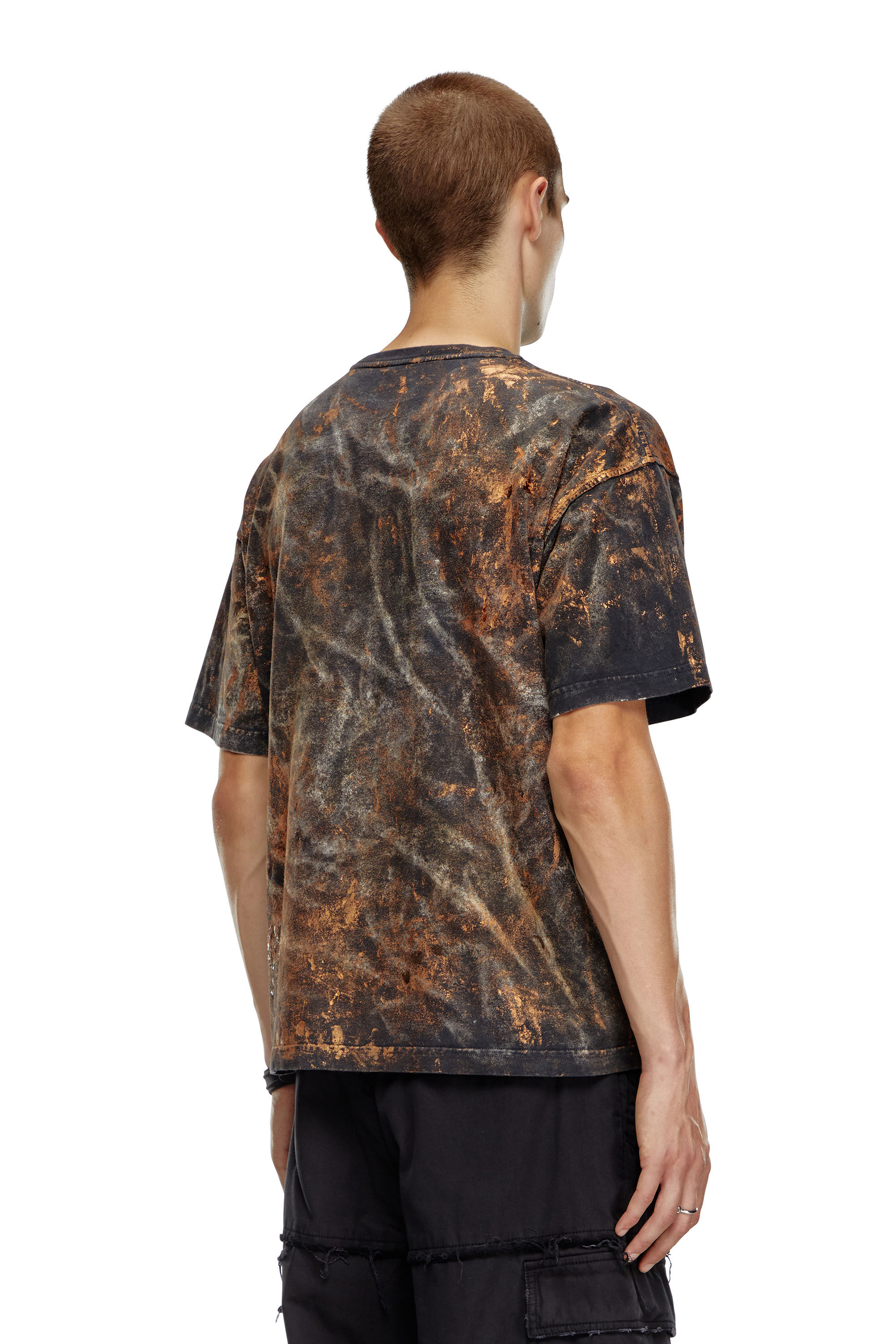 Men's Dirty-effect T-shirt with logo lettering | Brown | Diesel
