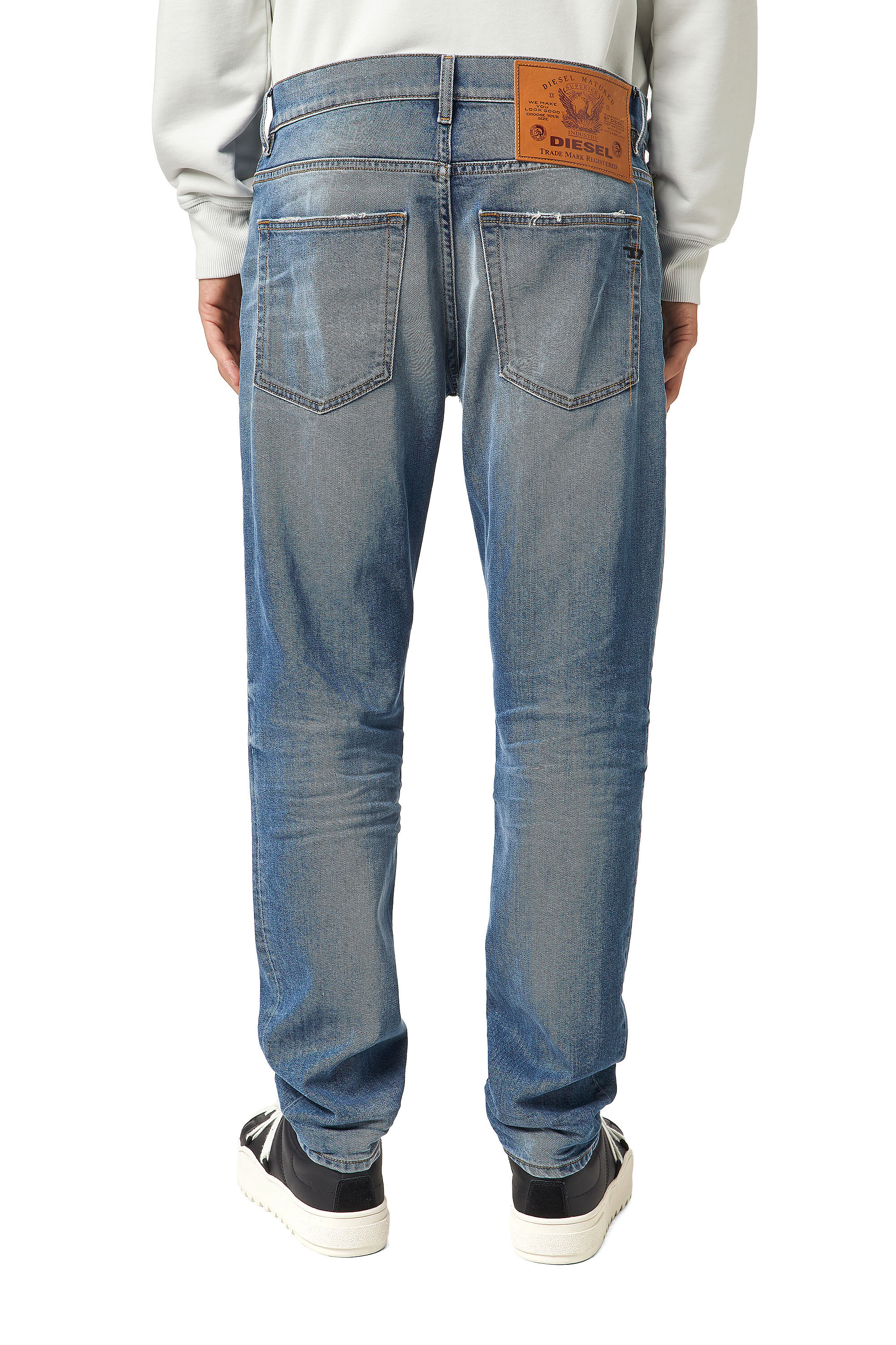 Diesel - Tapered Jeans 2005 D-Fining 09A97, Azul Claro - Image 4
