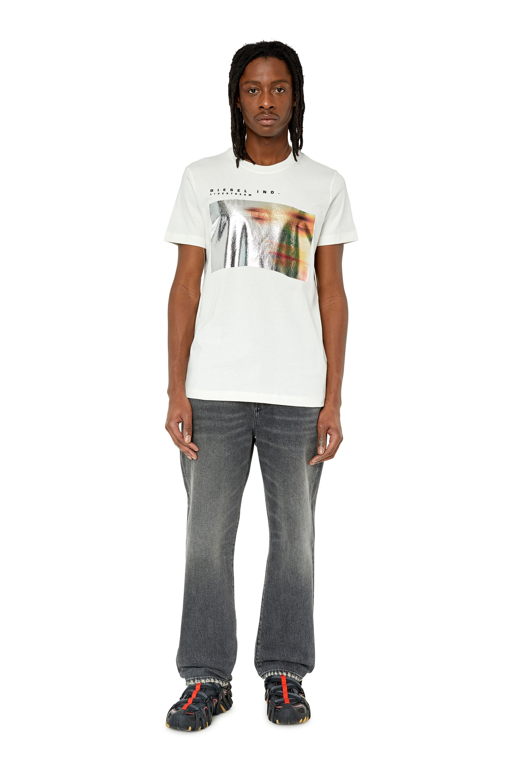 T-DIEGOR-G2 Man: T-shirt with metallic blurry-face print