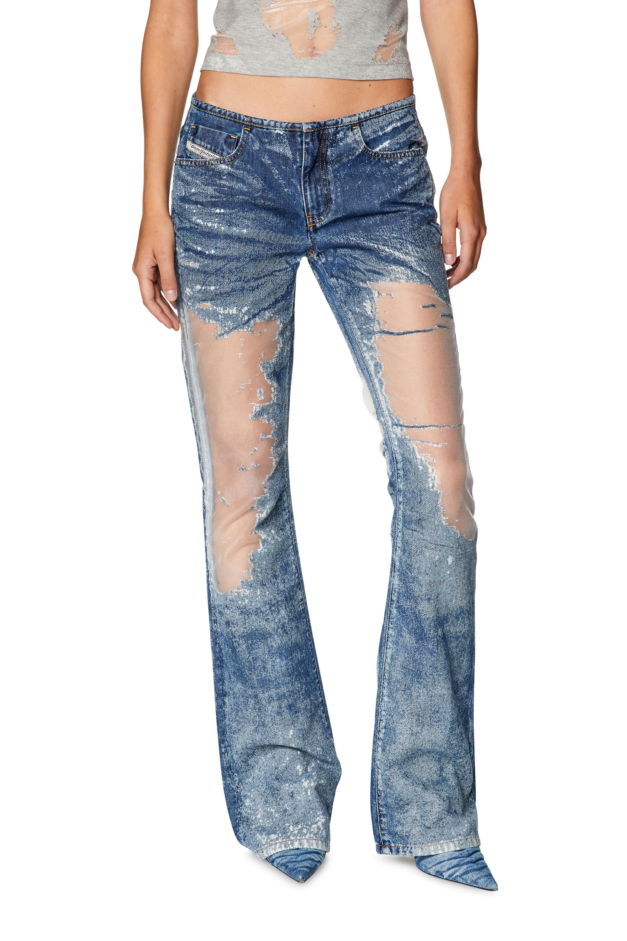 Diesel - Bootcut and Flare Jeans D-Shark 068JH Mujer, Azul medio - 3