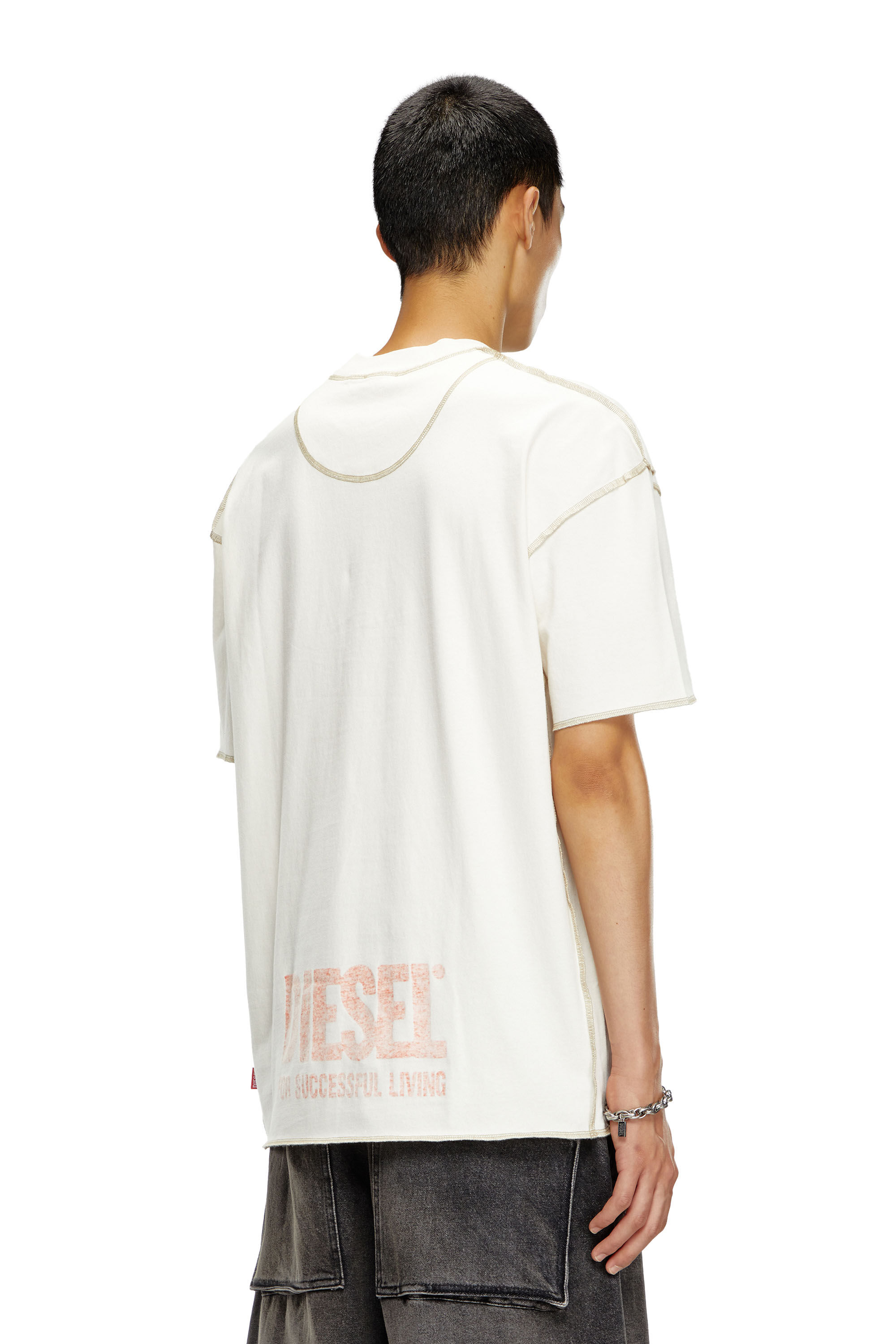 Tシャツ・カットソー DIESEL Men T Shirts A166720AIJU141 White Men's T-shirt with inside-out effect | White | Diesel
