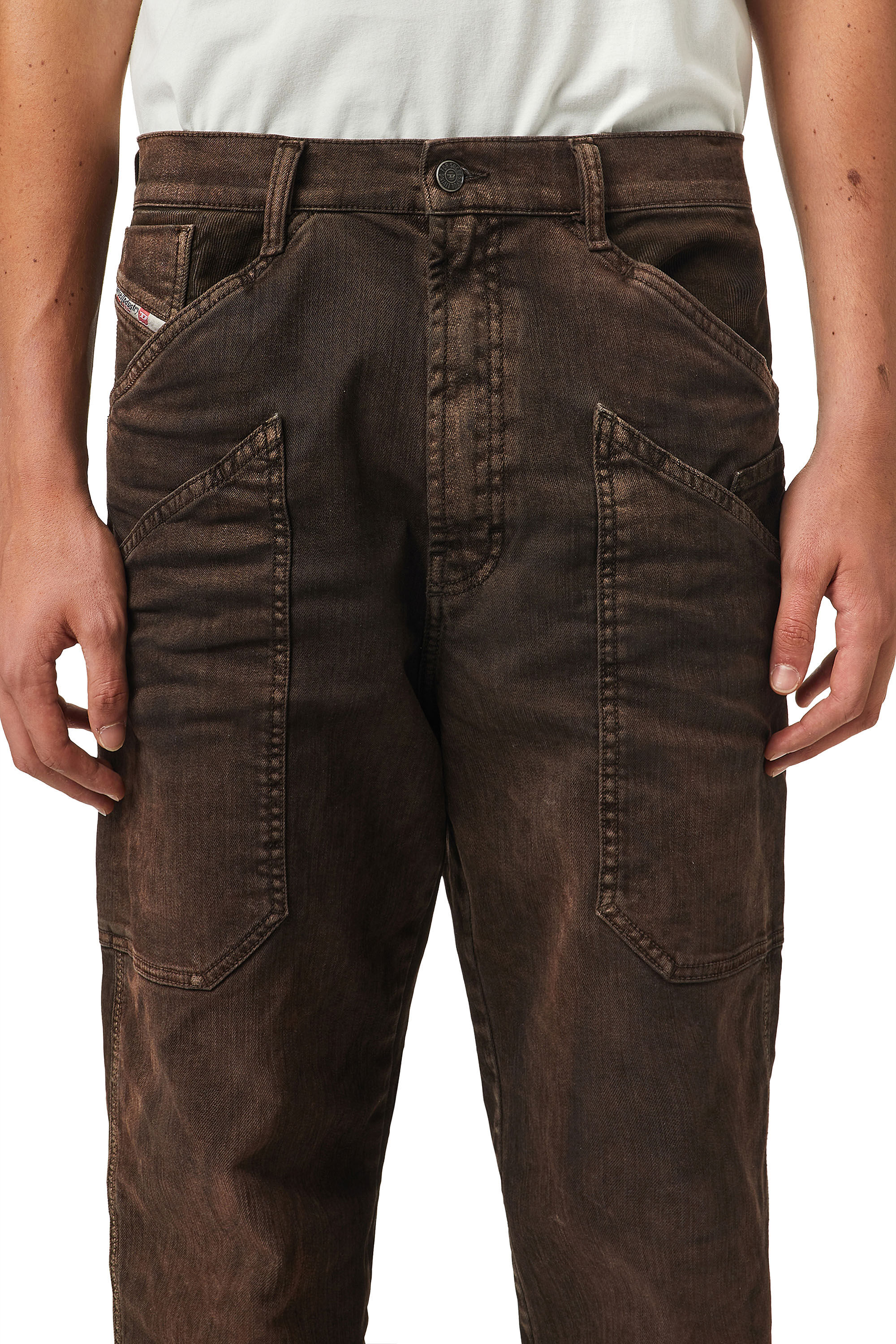D-FRANKY-CARPENTER-S: Straight Colored Jeans | Diesel
