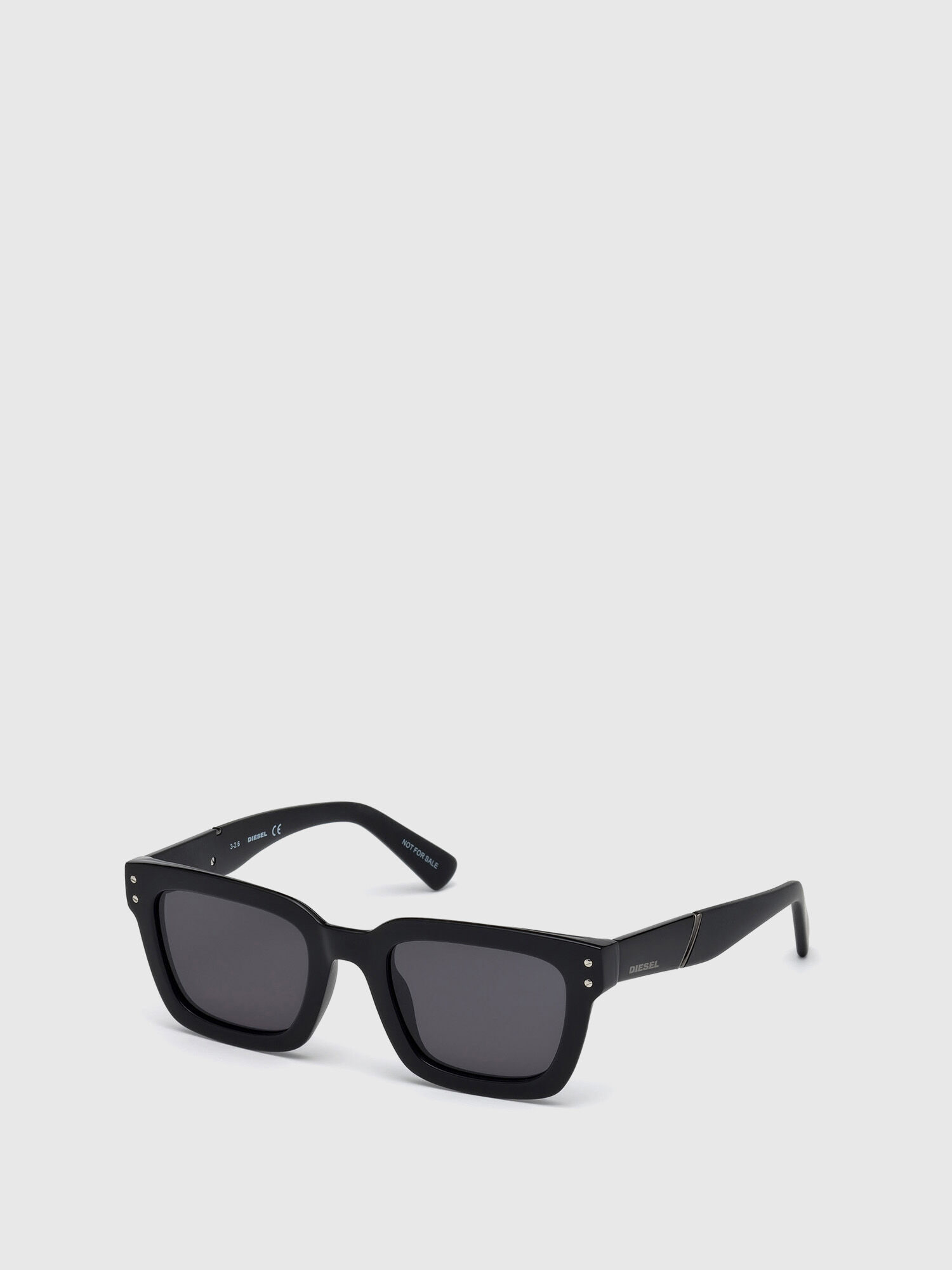 DL0231, Negro