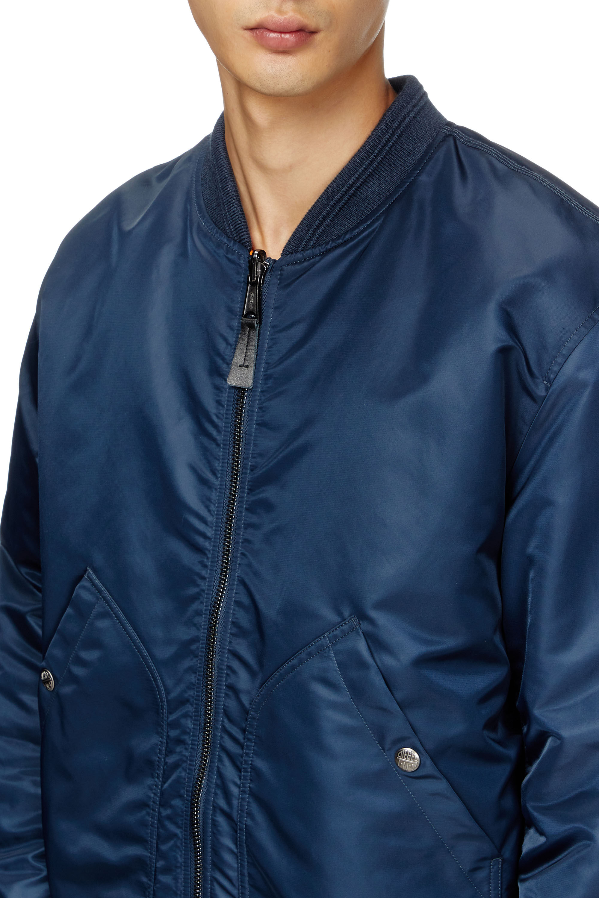Diesel - J-HELD, Chaqueta bomber de nailon acolchado con Oval D Hombre in Azul marino - 4