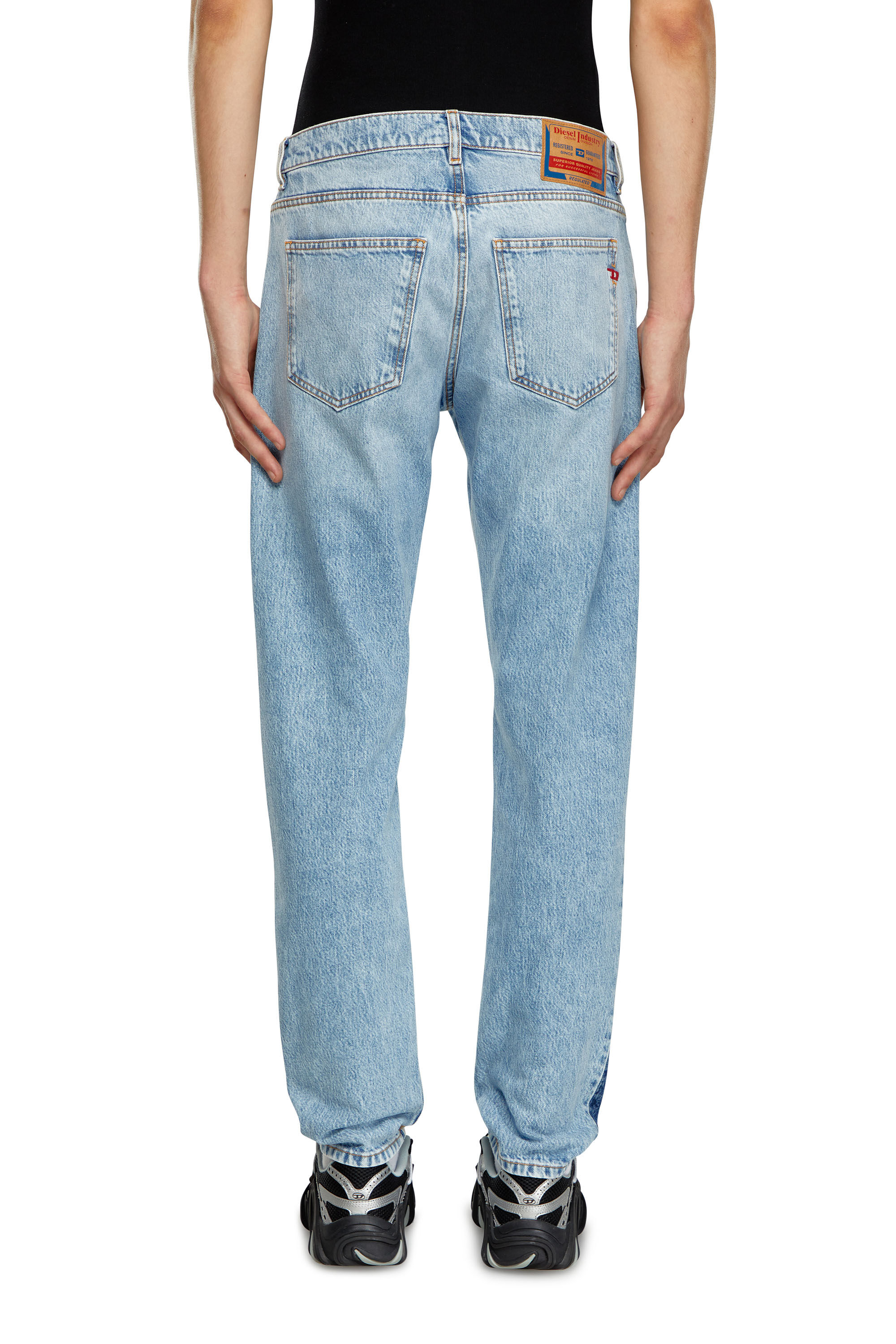 2019 D-Strukt: Men's Slim Jeans | Light blue | Diesel Denim Set