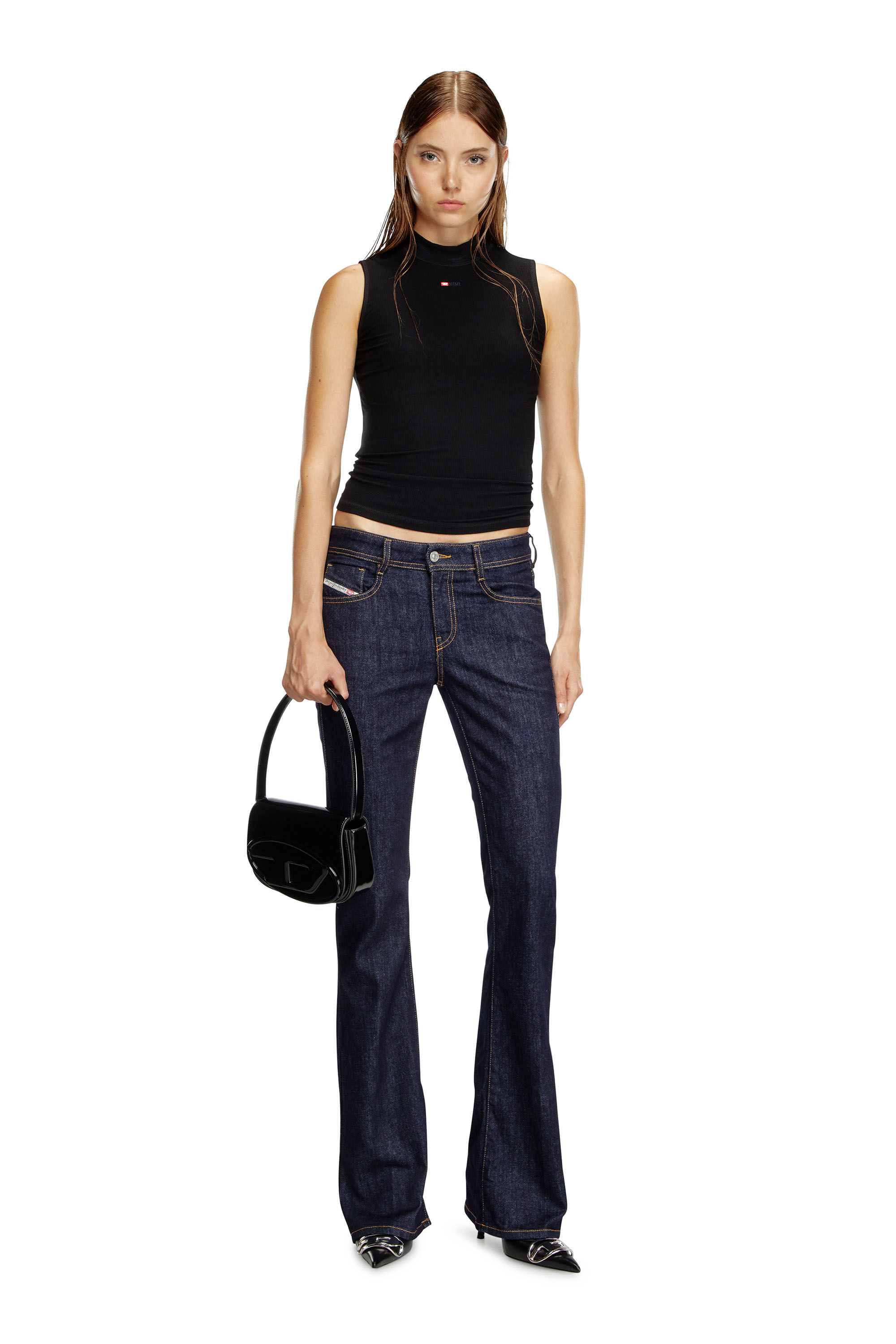 Women s 1DR Iconic shoulder bag in mirrored leather Black Diesel