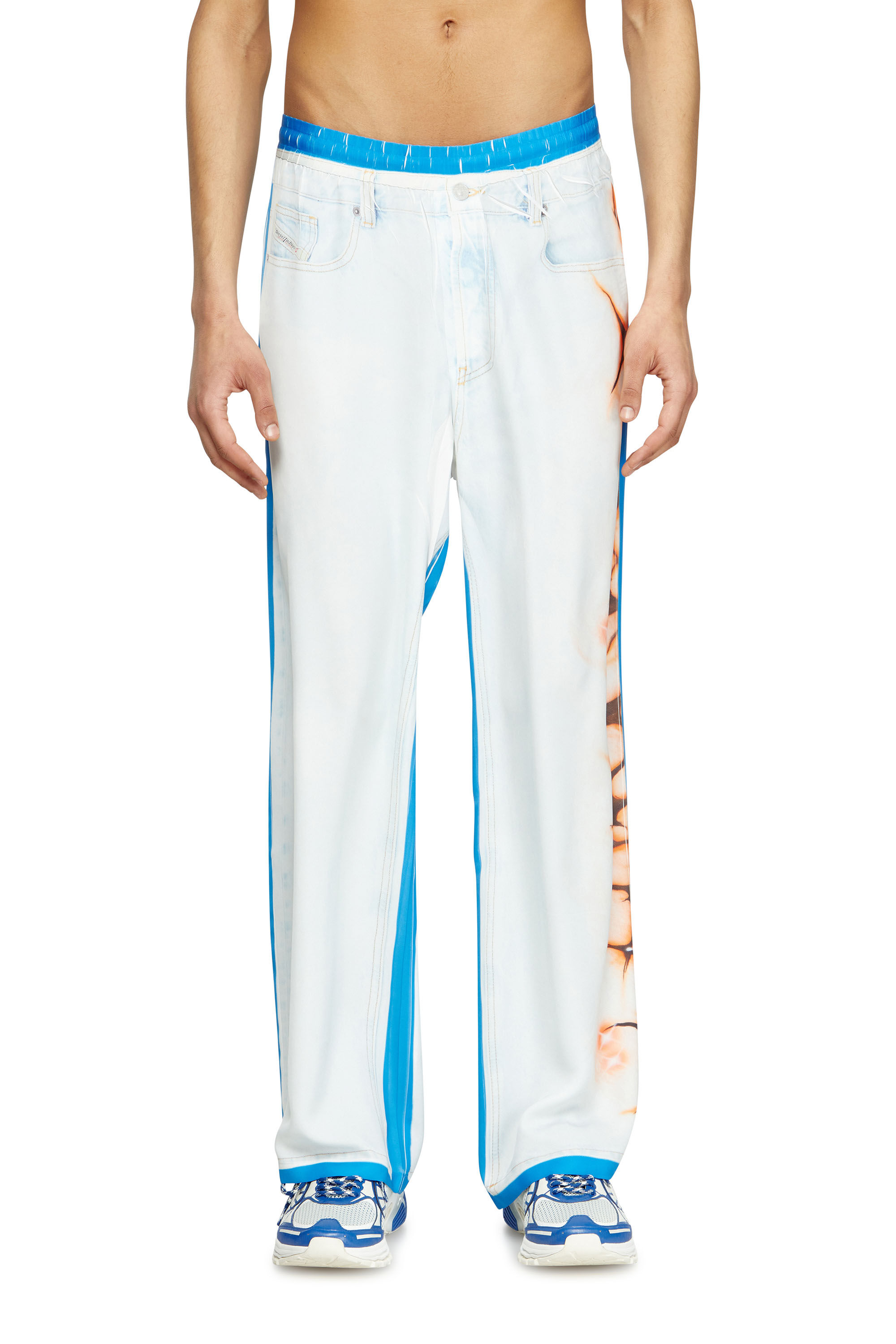 Diesel - P-AFTER-GRAFFITI-JAP, Pantalón holgado con estampado graffiti Unisex in Multicolor - 3