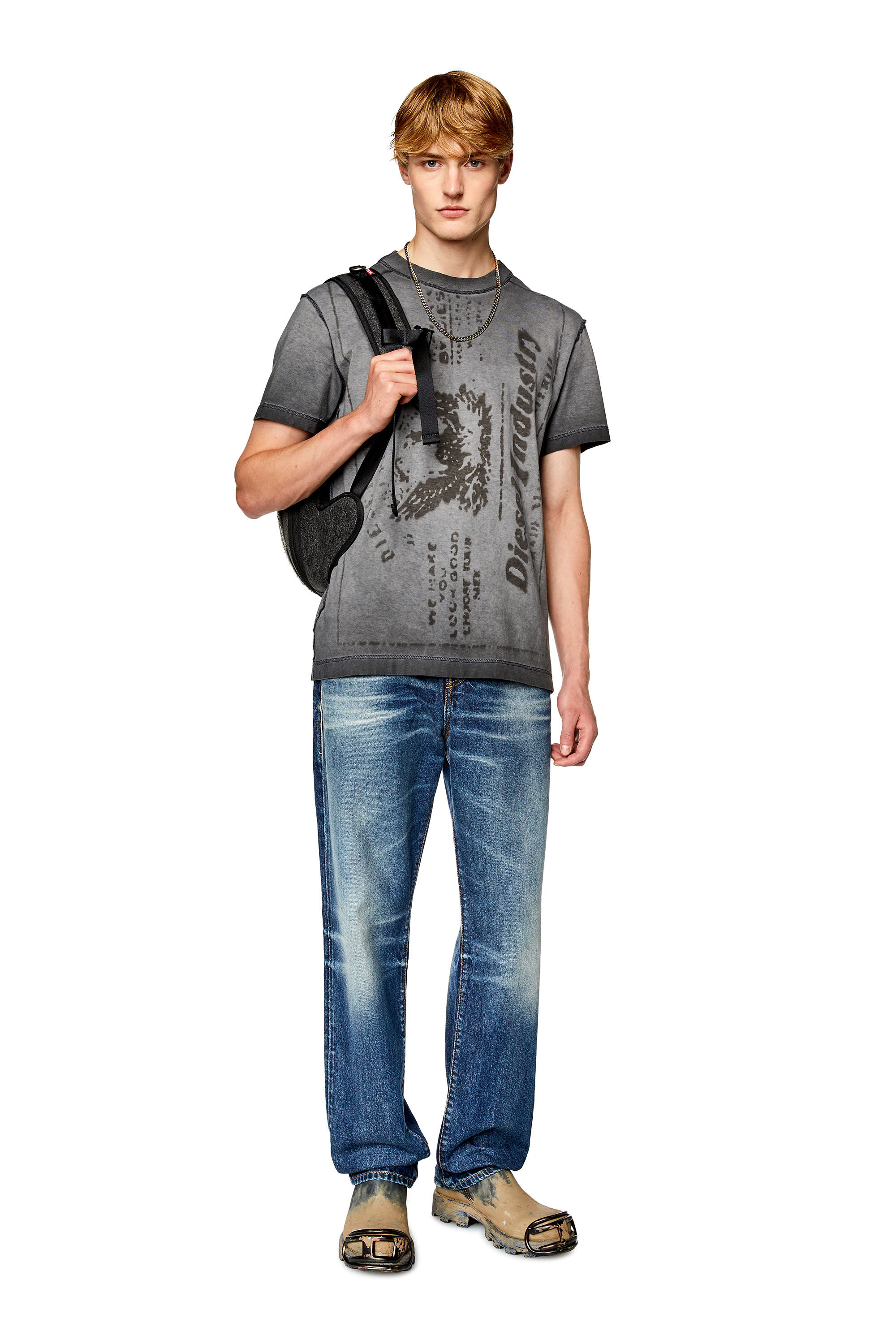 Diesel - T-DIEGOR-L2, Camiseta con estampado jacron desteñido Hombre in Gris - 1