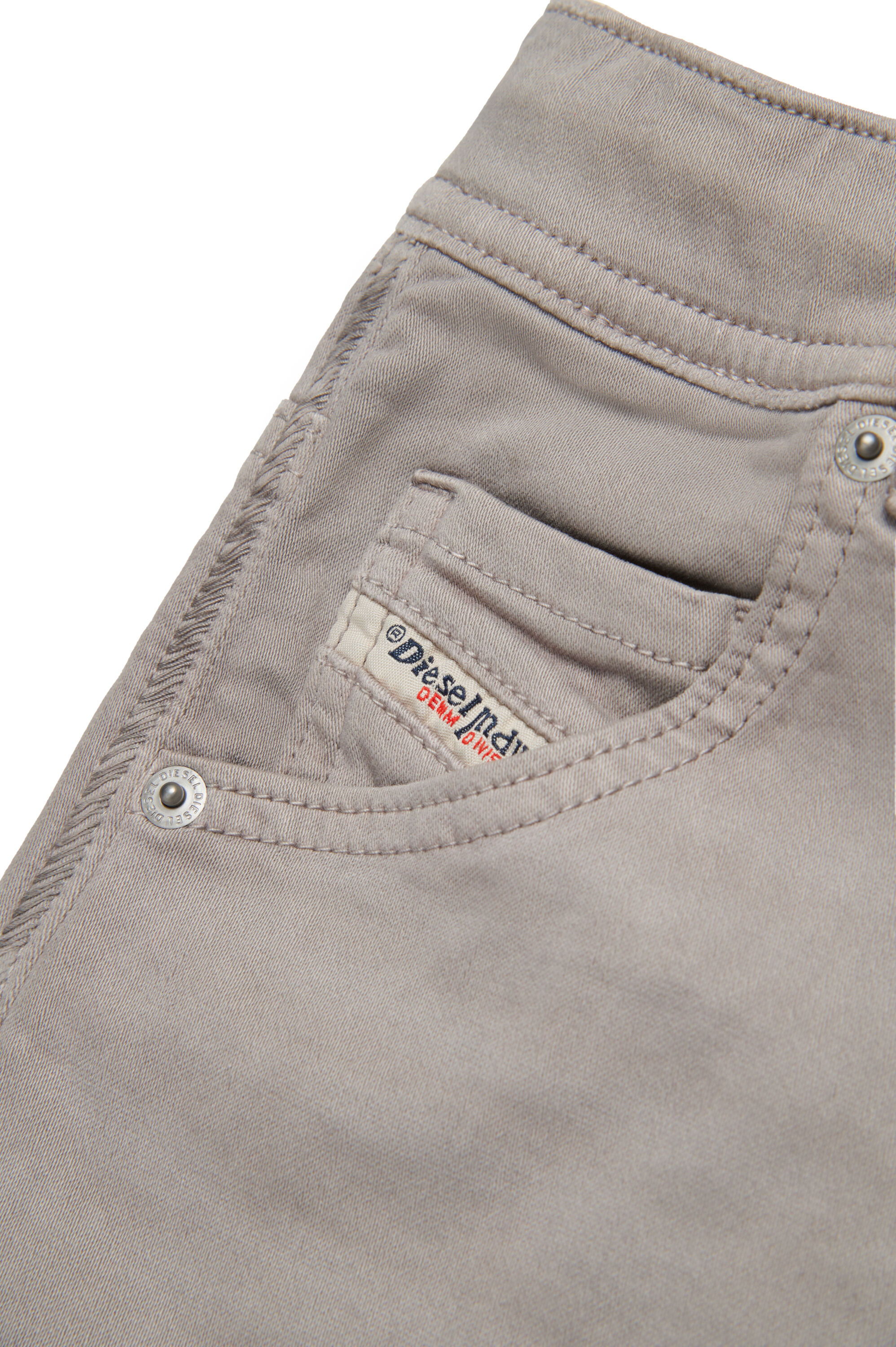 Diesel - KROOLEY-NE-J SH JJJ, Pantalones cortos de tejido JoggJeans Krooley colorado Hombre in Gris - 4