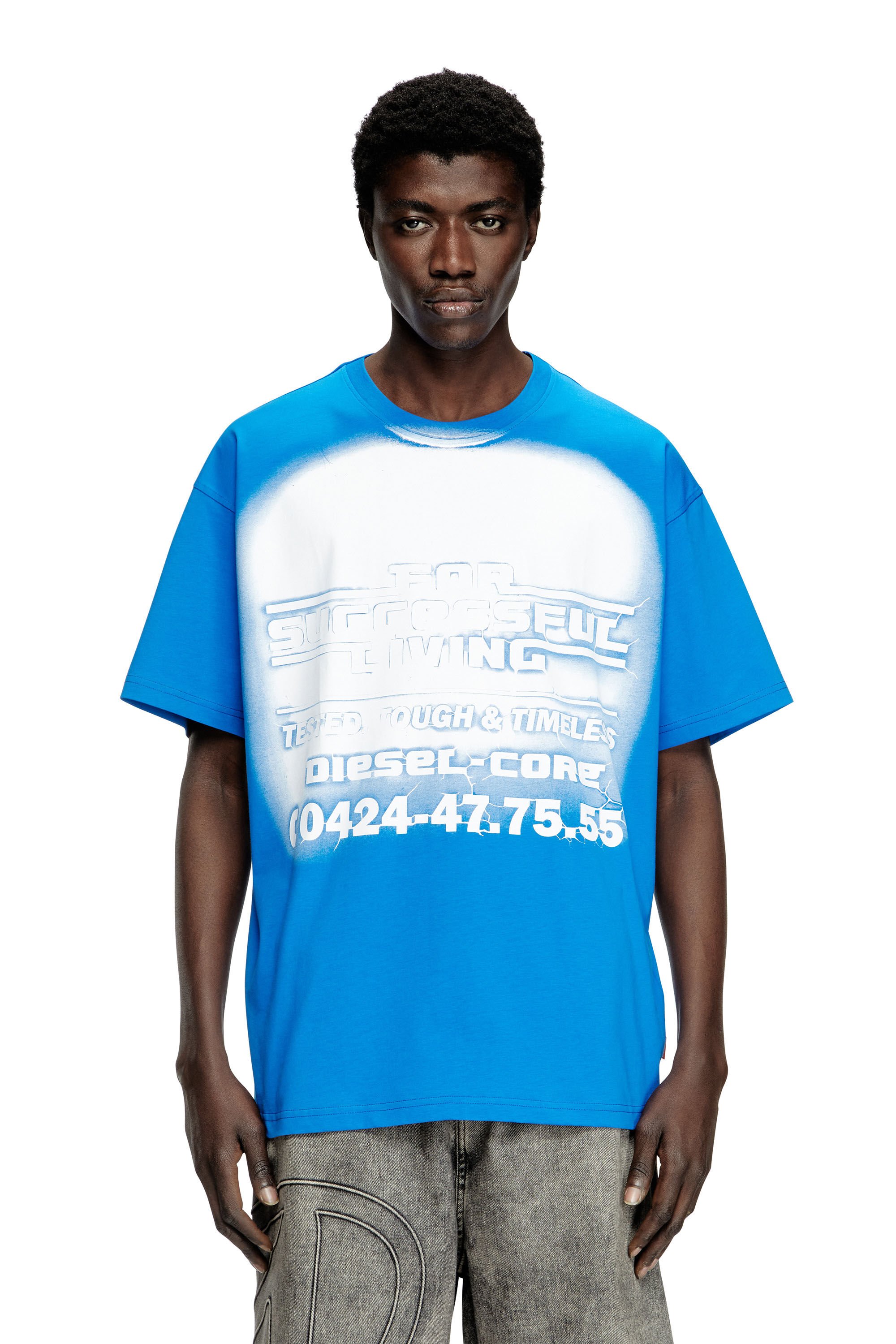 Diesel - T-BOXT-R15, Camiseta con gráfico de logotipo exagerado Hombre in Azul marino - 3