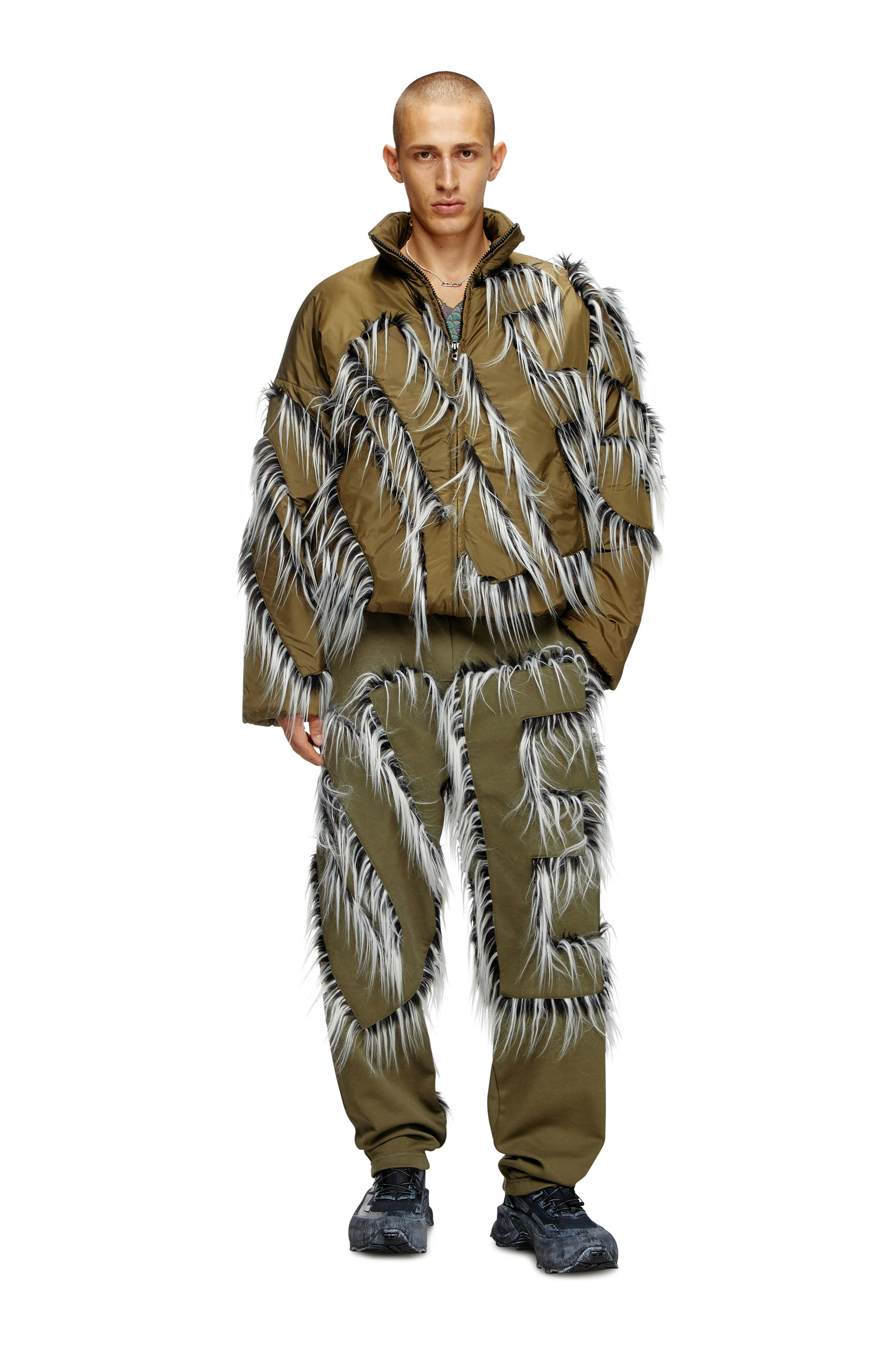 Men's Track pants with hairy-trim logo | Green | Diesel