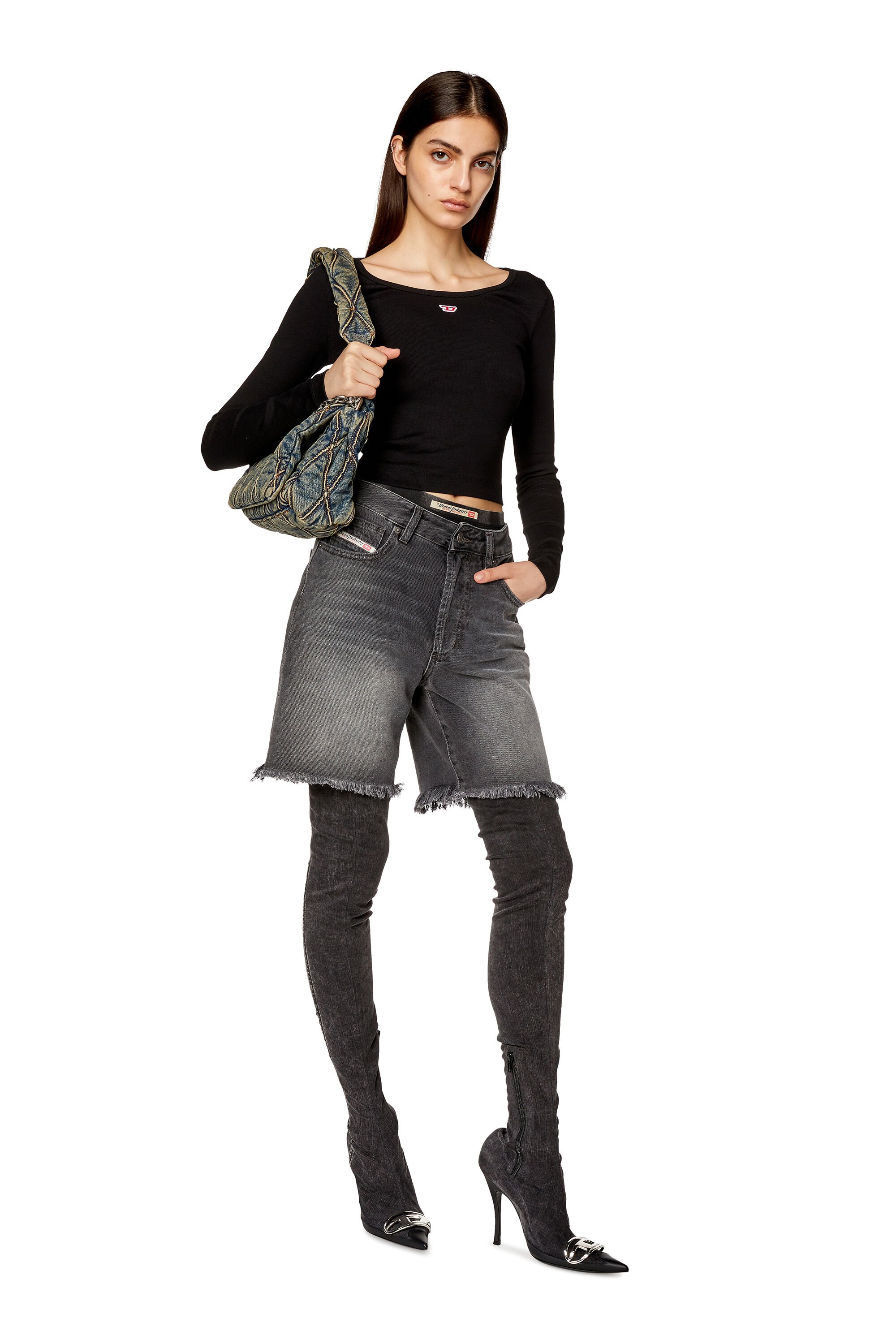 Diesel - T-BALLET-D, Mujer Camiseta de manga larga con parche D bordado in Negro - Image 1