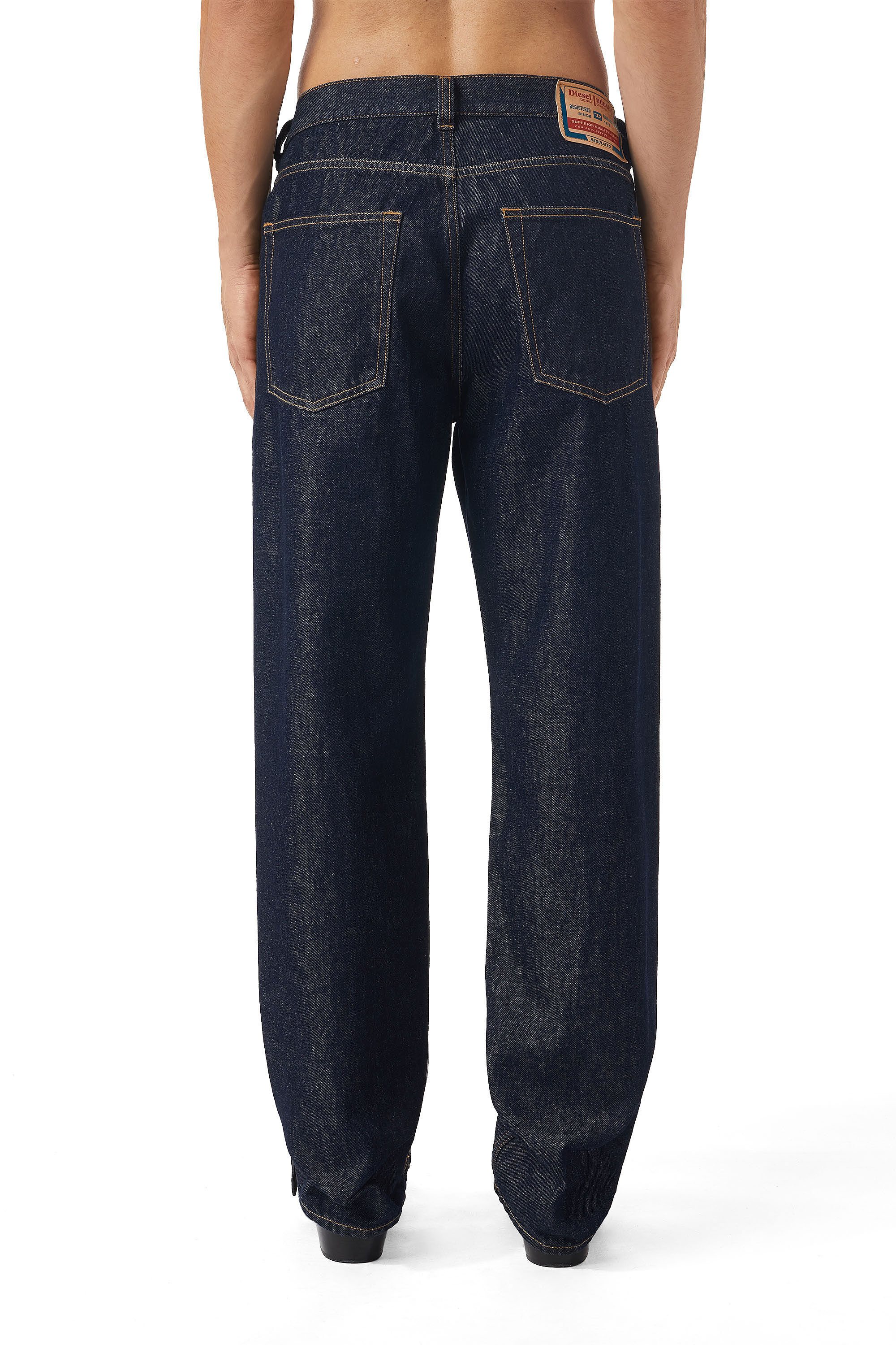 Diesel - 2010 Z9C02 Straight Jeans, Azul Oscuro - Image 4
