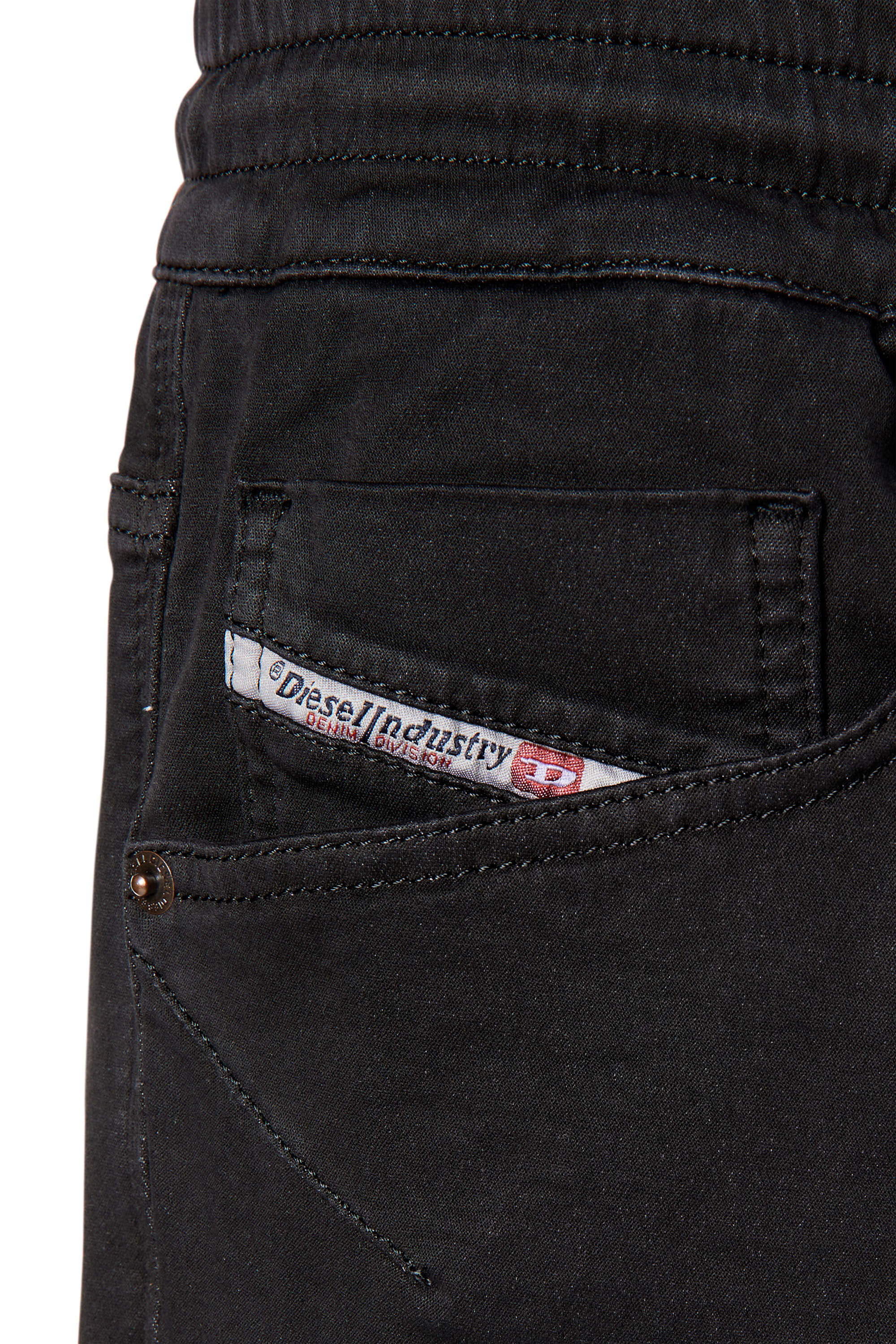 Diesel - Tapered 2040 D-Amage Joggjeans® 068DY, Negro - Image 5