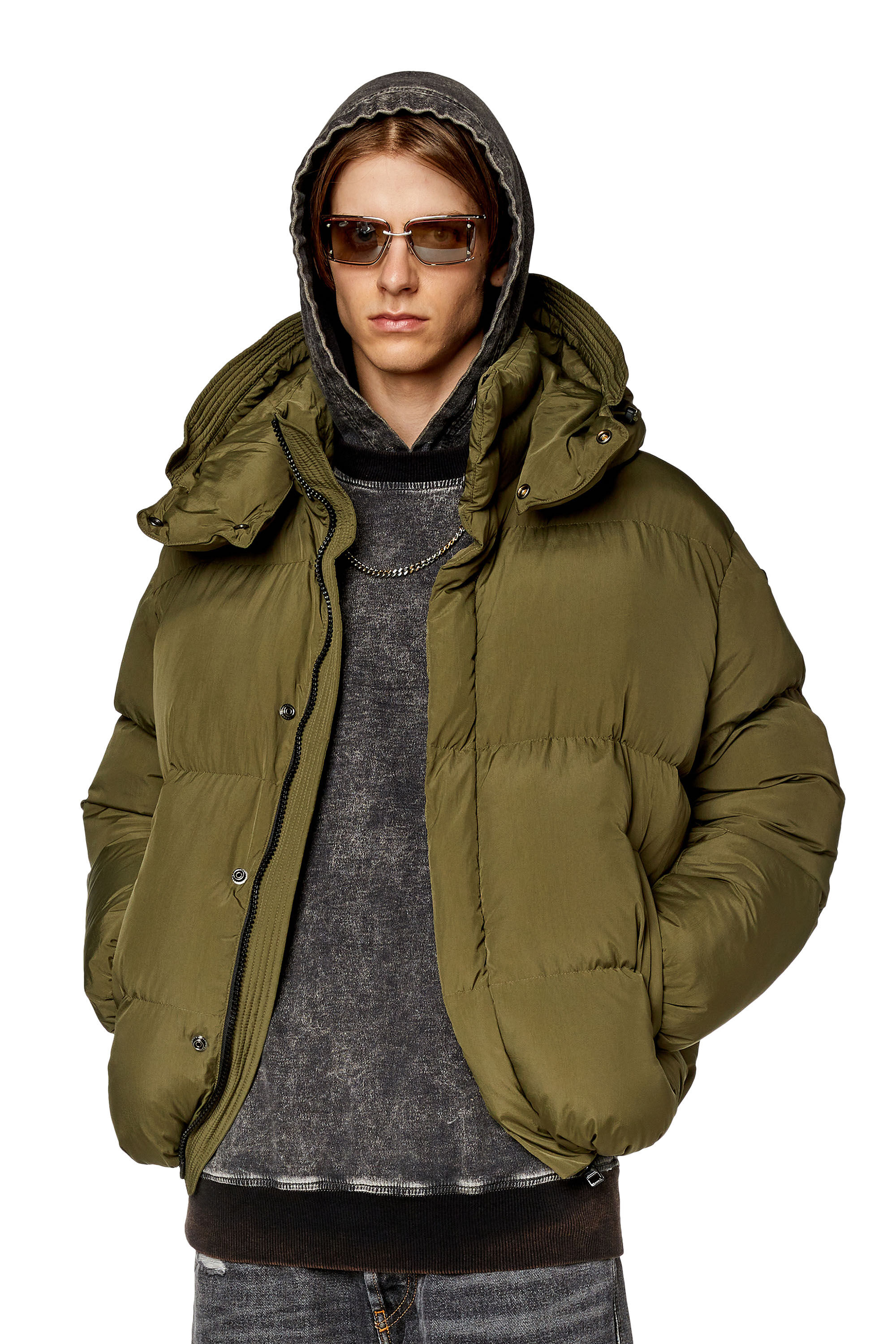 Diesel - W-ROLFYS-FD, Man's Puffer jacket with detachable hood in Military Green - 3