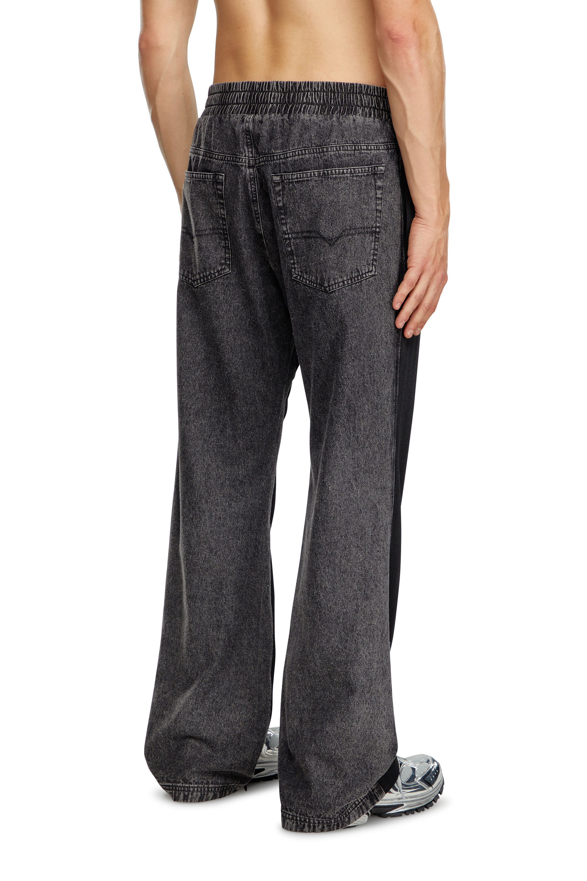 Diesel - P-ZAMP-VET, Pantalones deportivos de triacetato y denim Hombre in Negro - 5
